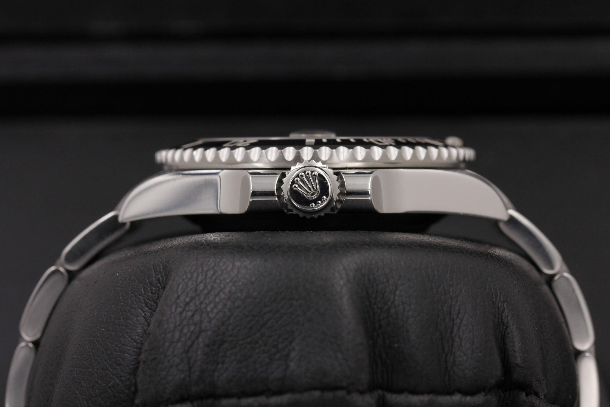 Watch Image 3
