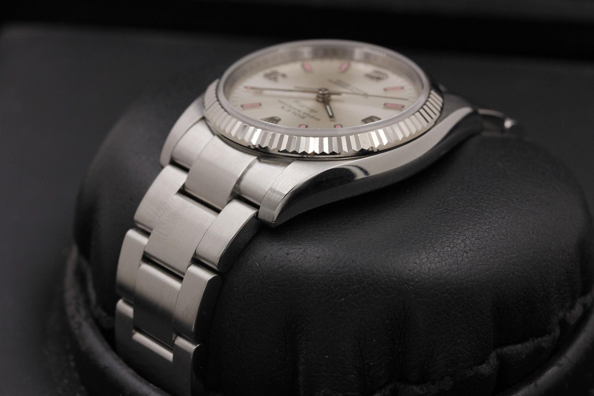 Watch Image 5