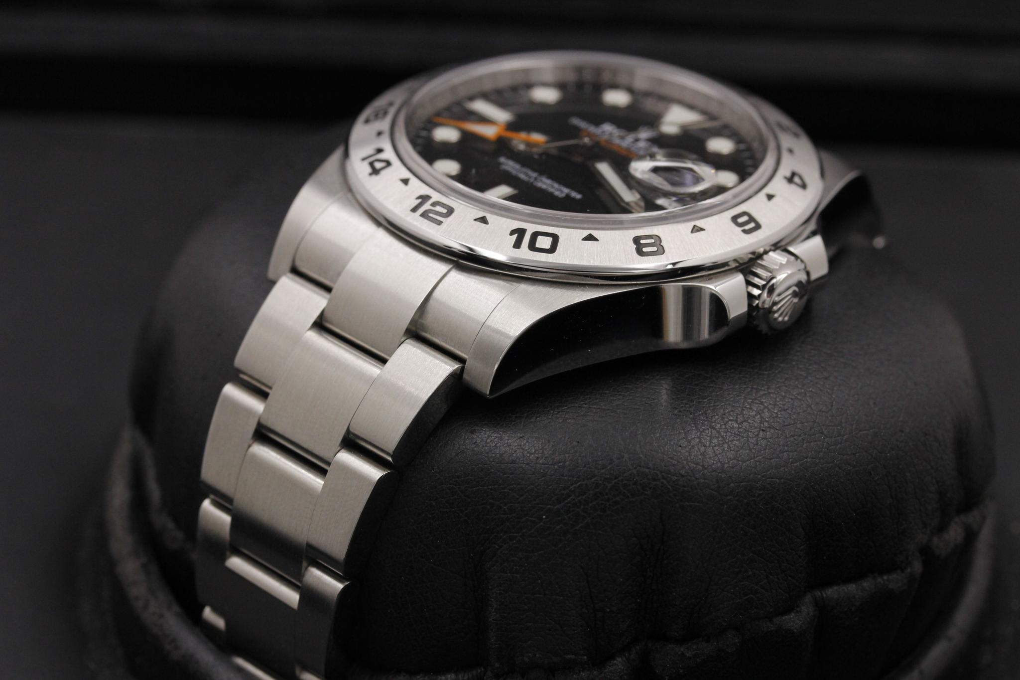 Watch Image 2