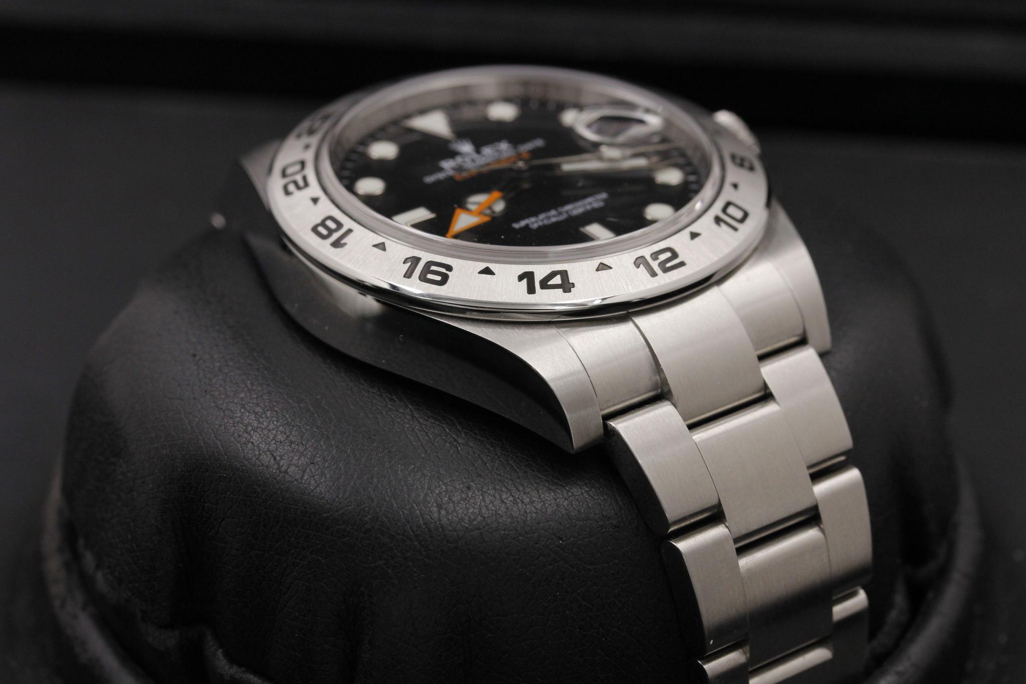 Watch Image 5