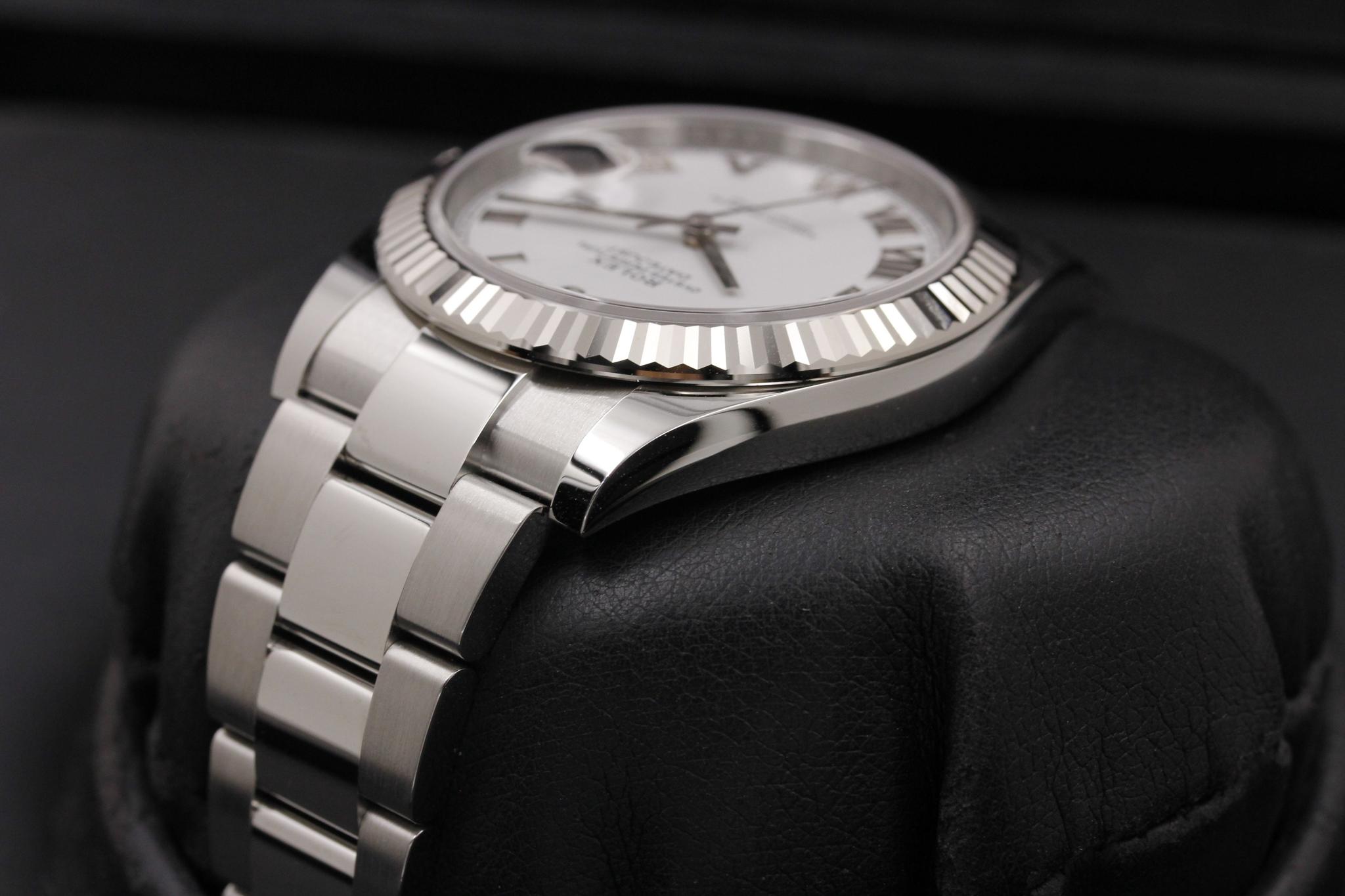 Watch Image 5