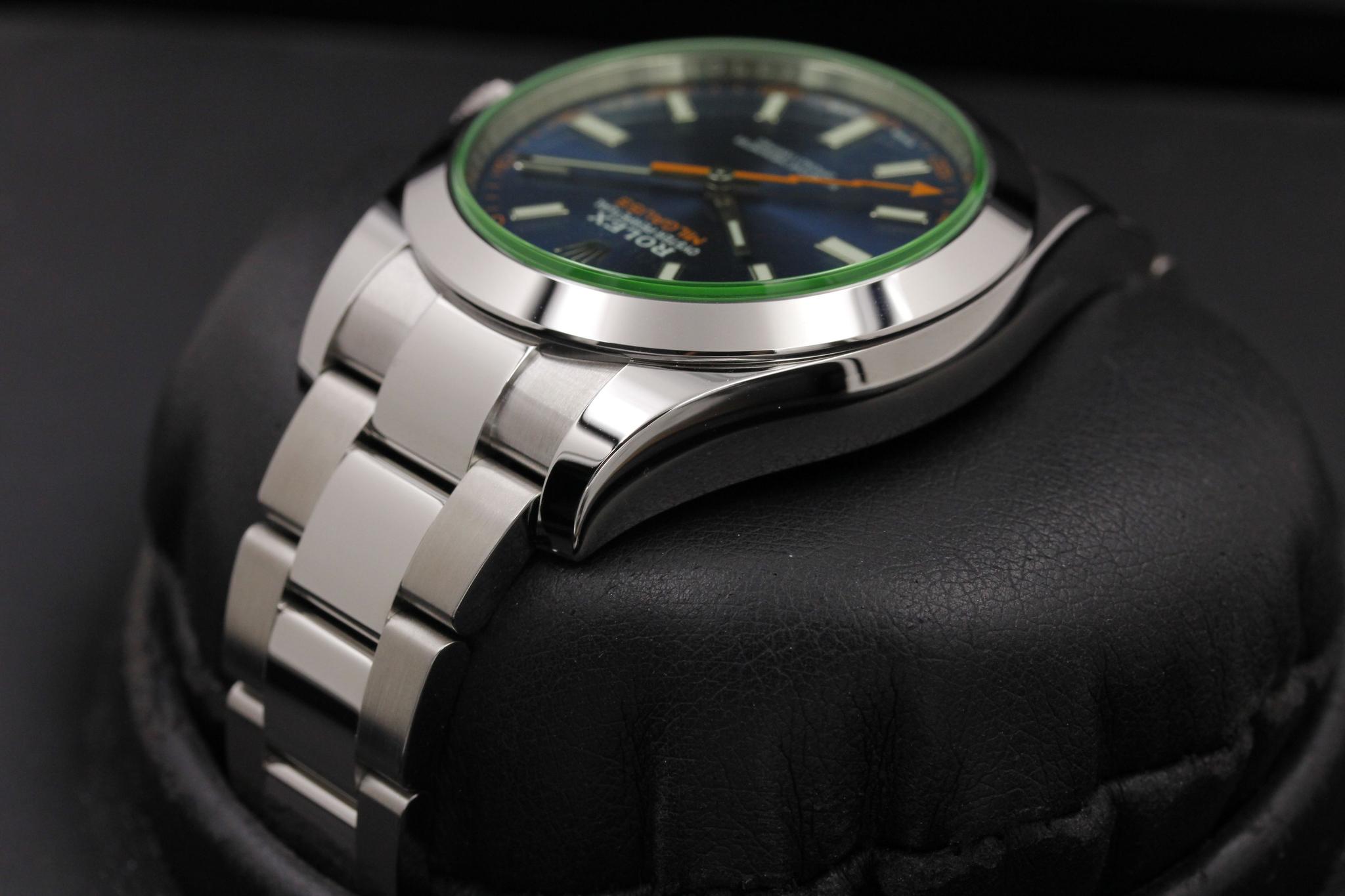 Watch Image 5