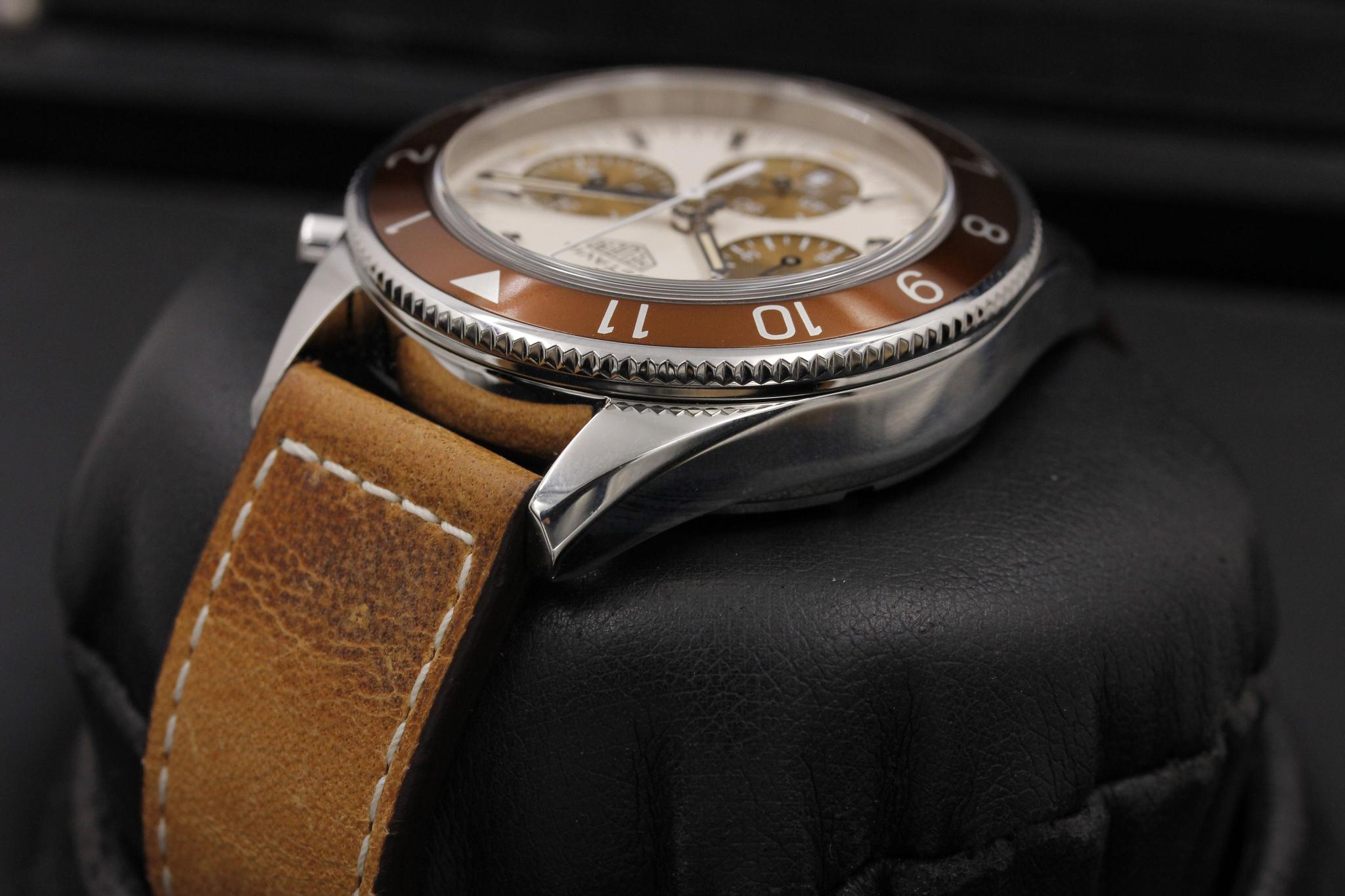 Watch Image 5