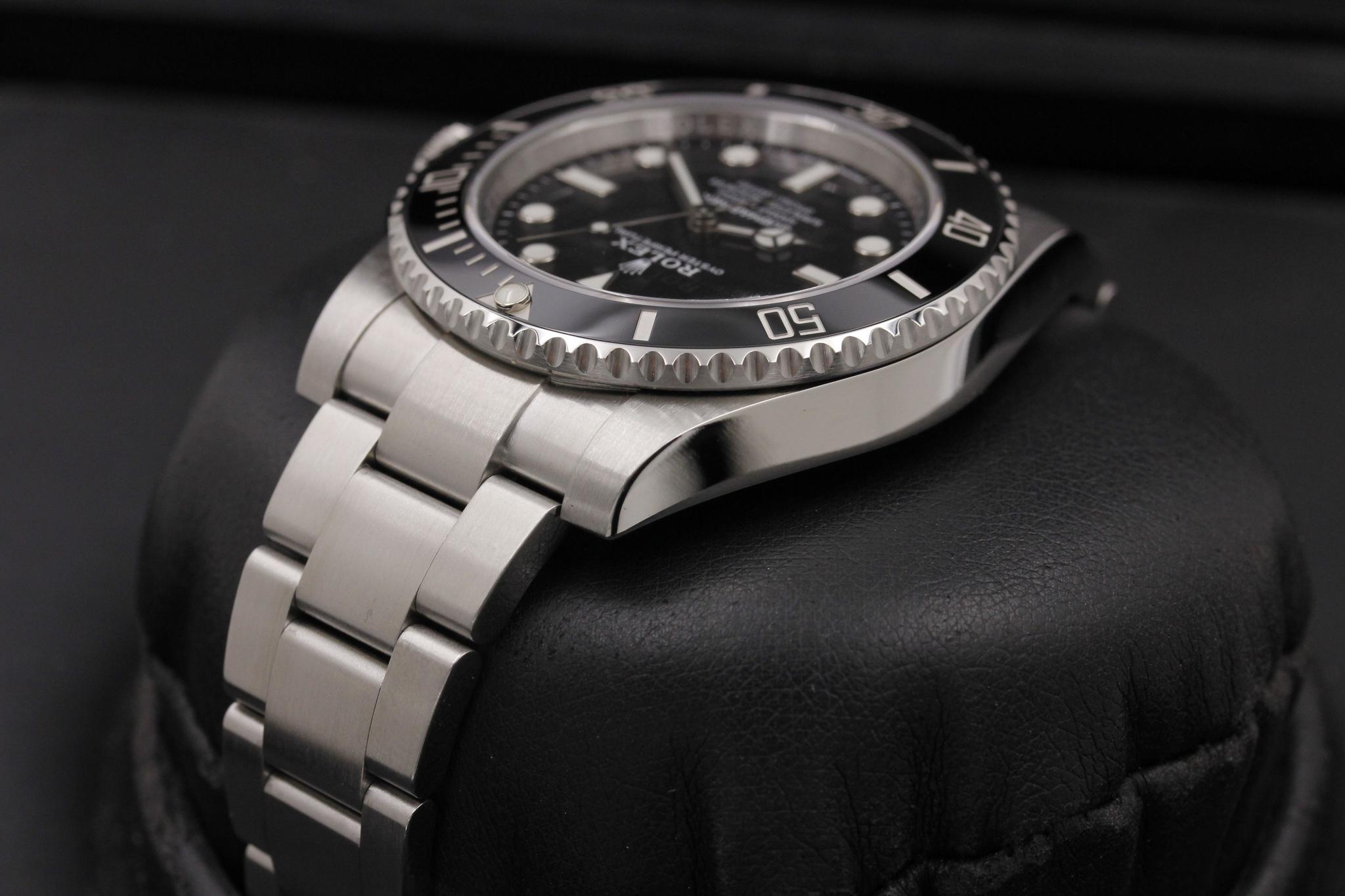 Watch Image 5