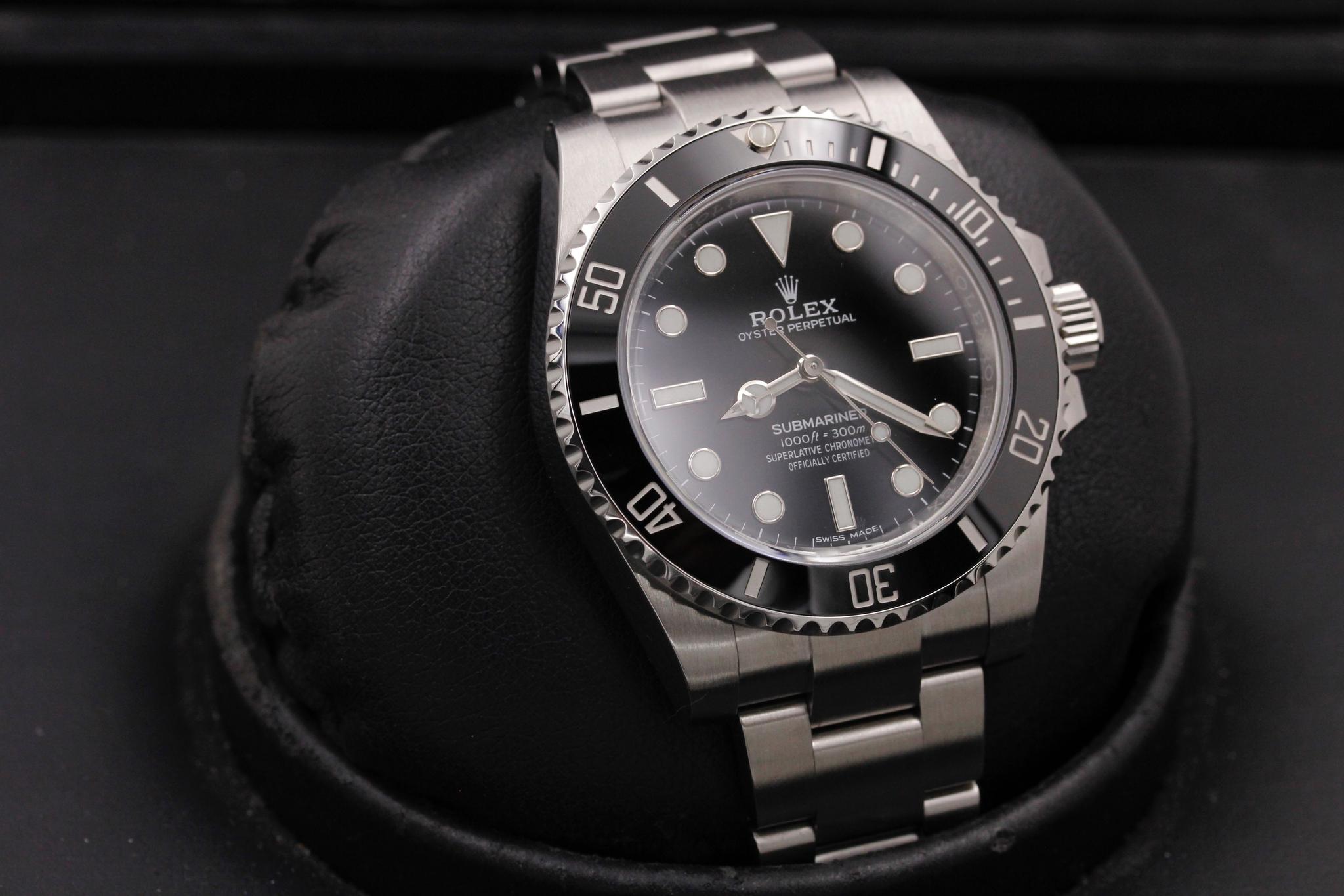 Watch Image 10