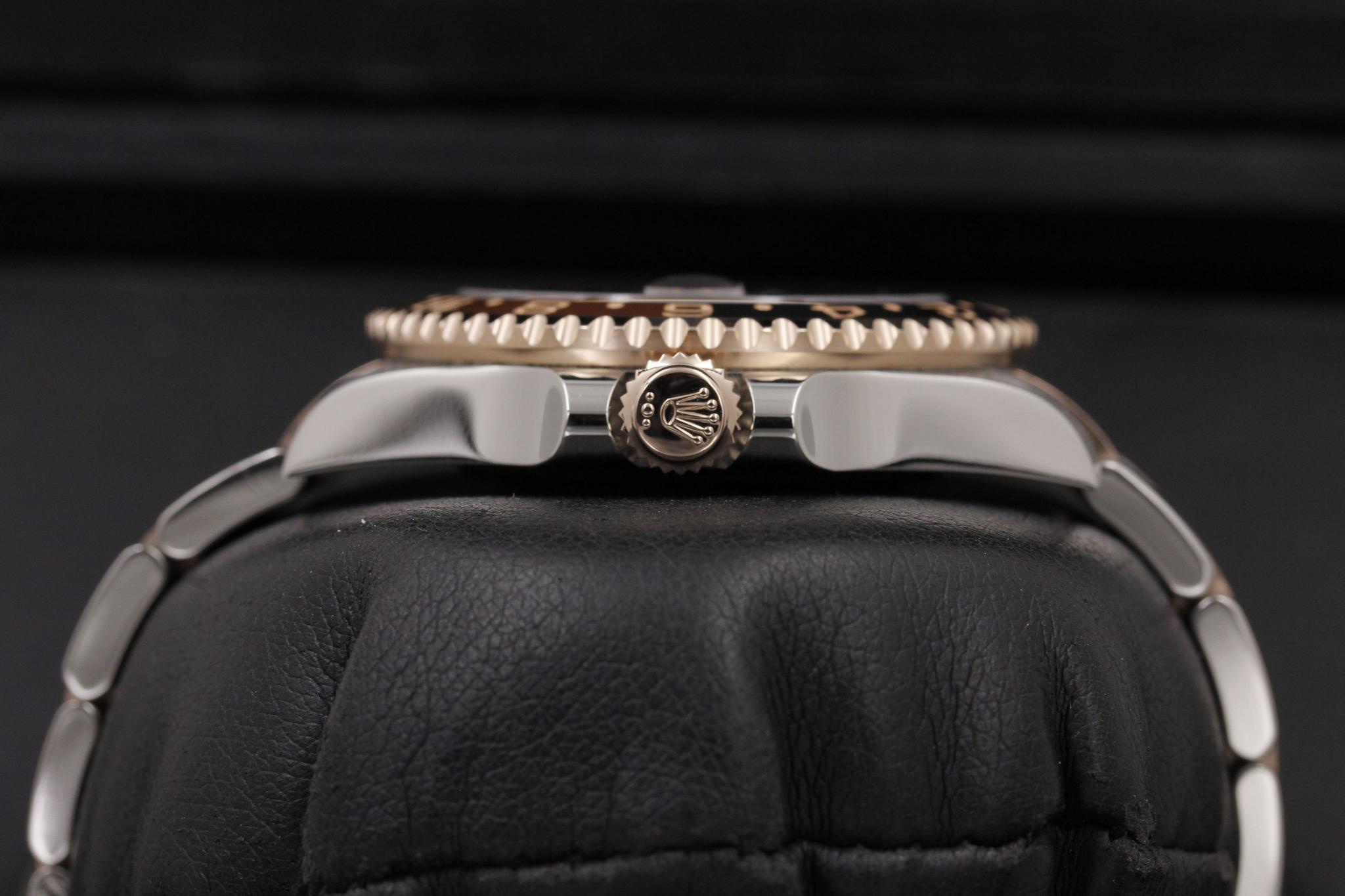 Watch Image 3