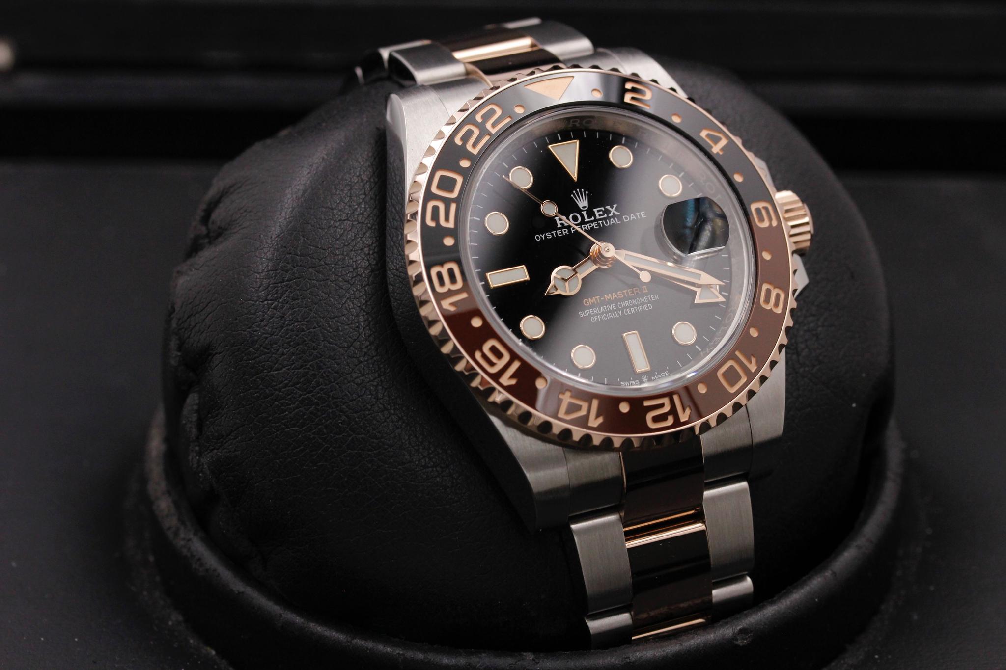 Watch Image 10