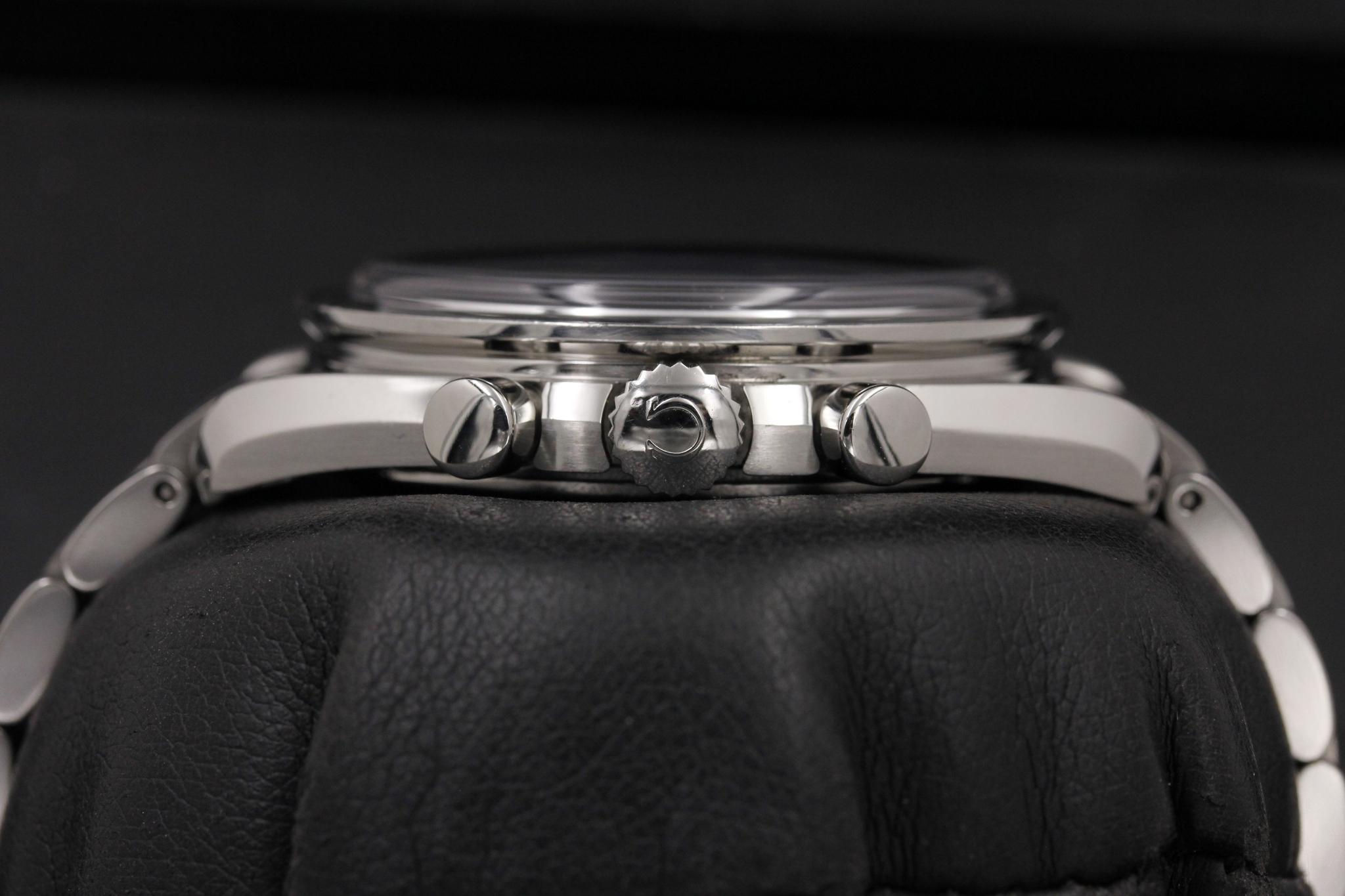 Watch Image 3