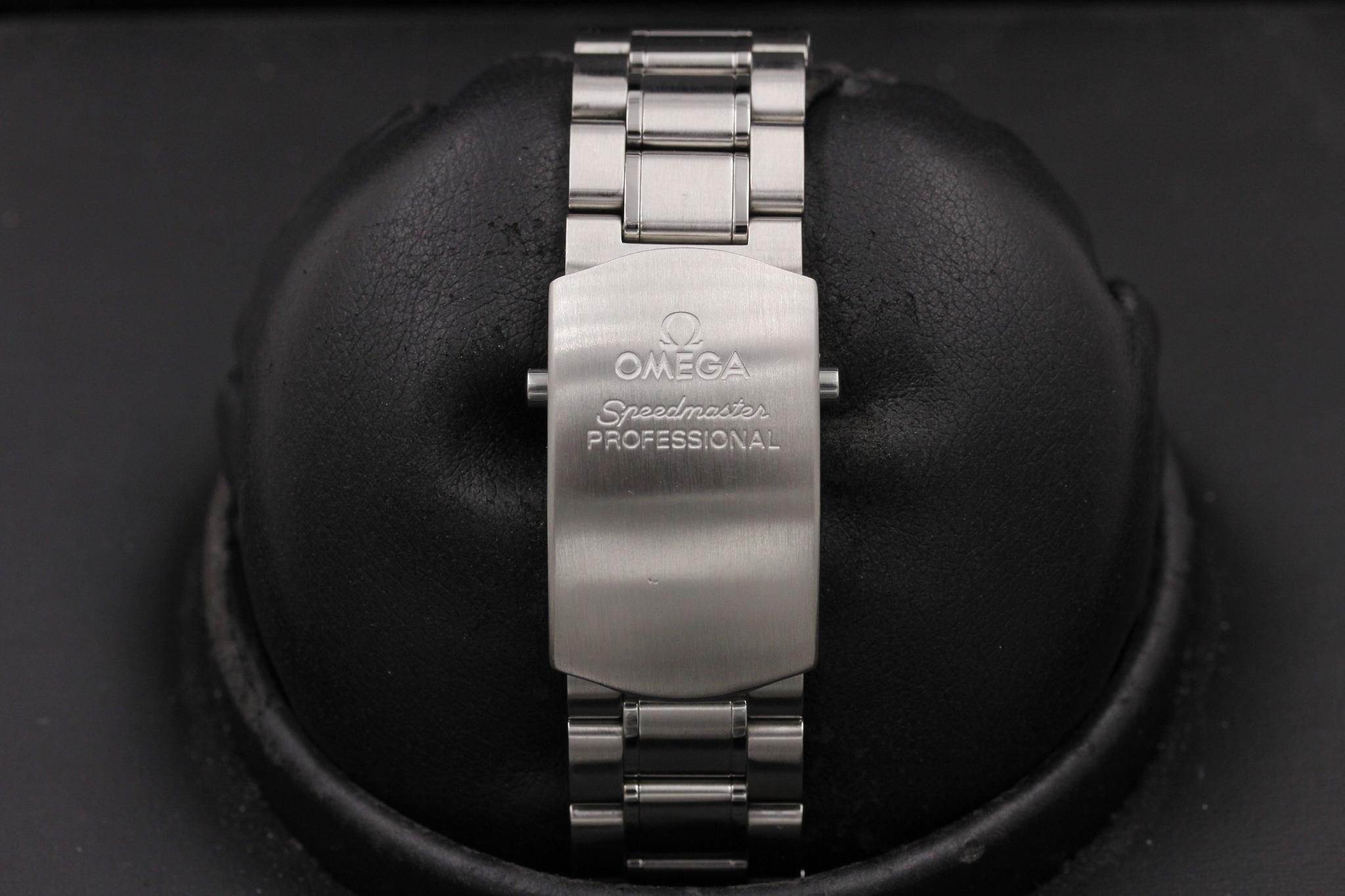 Watch Image 8