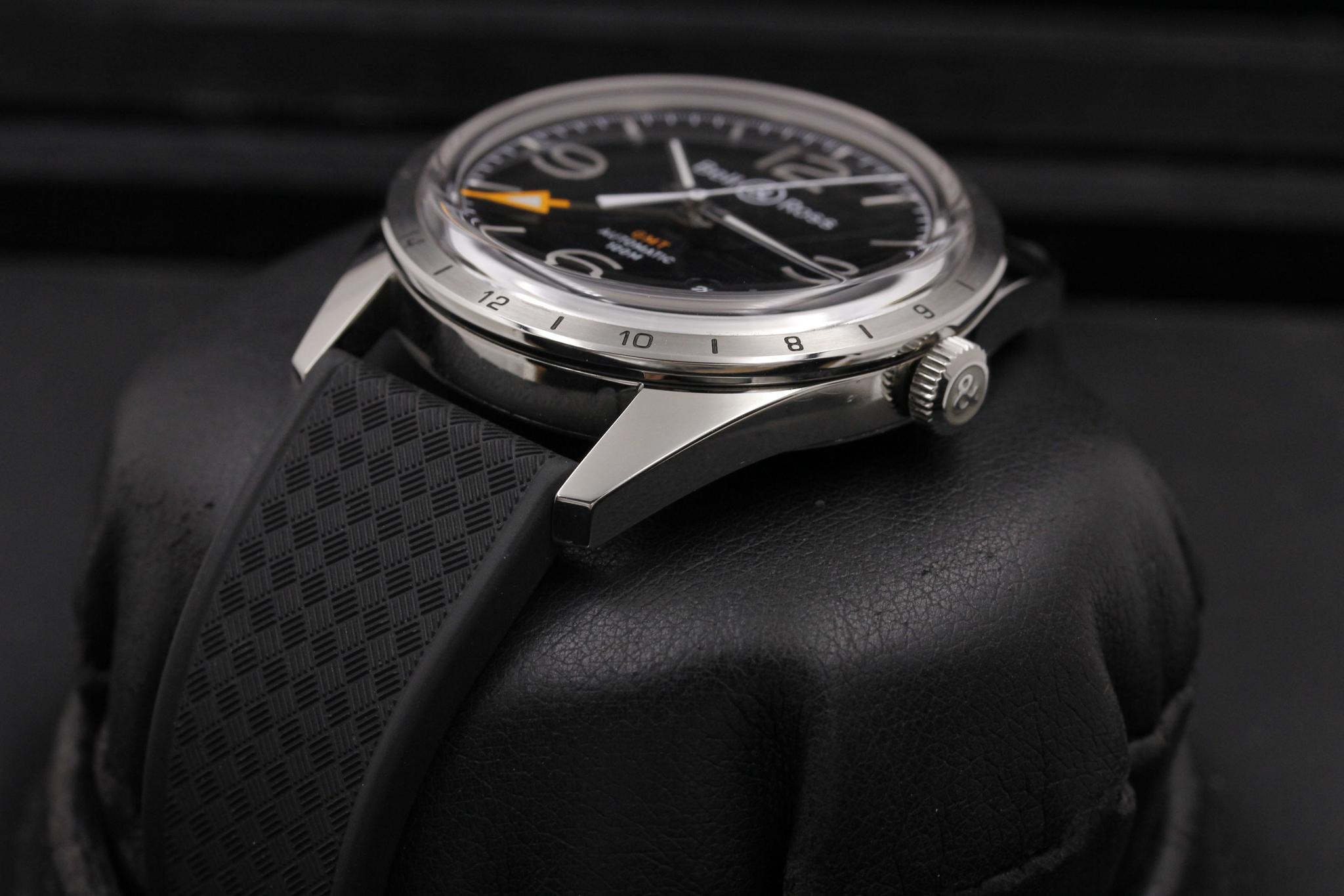 Watch Image 2