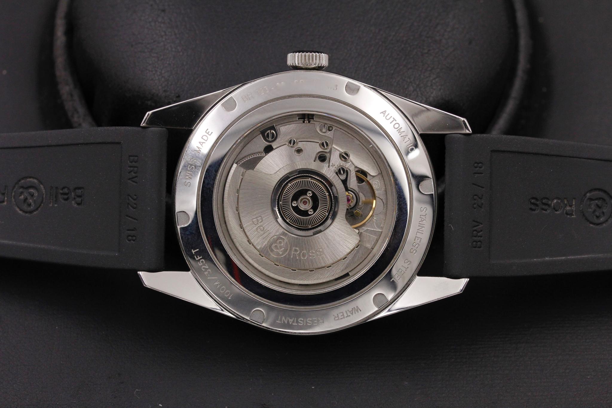 Watch Image 7