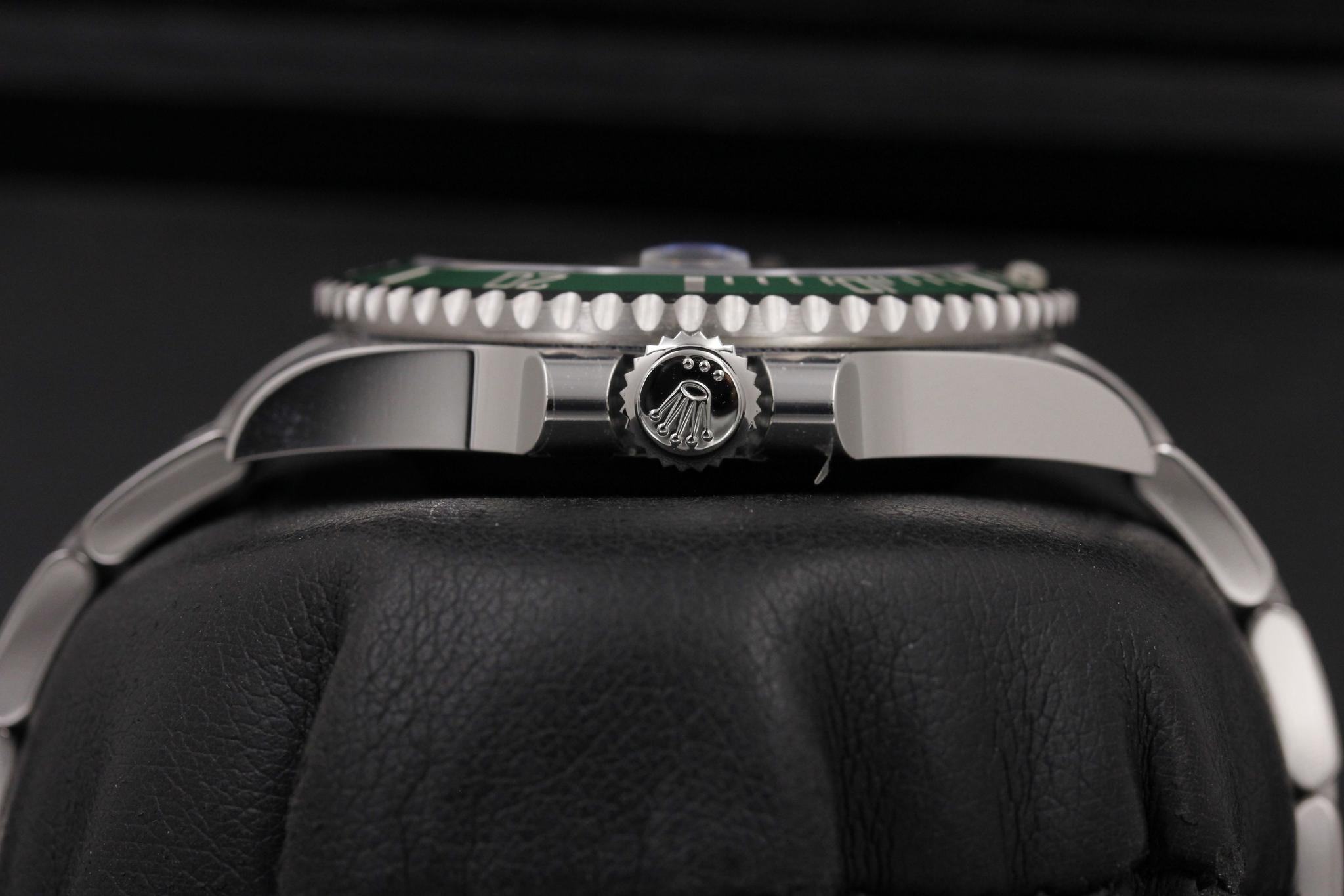 Watch Image 3