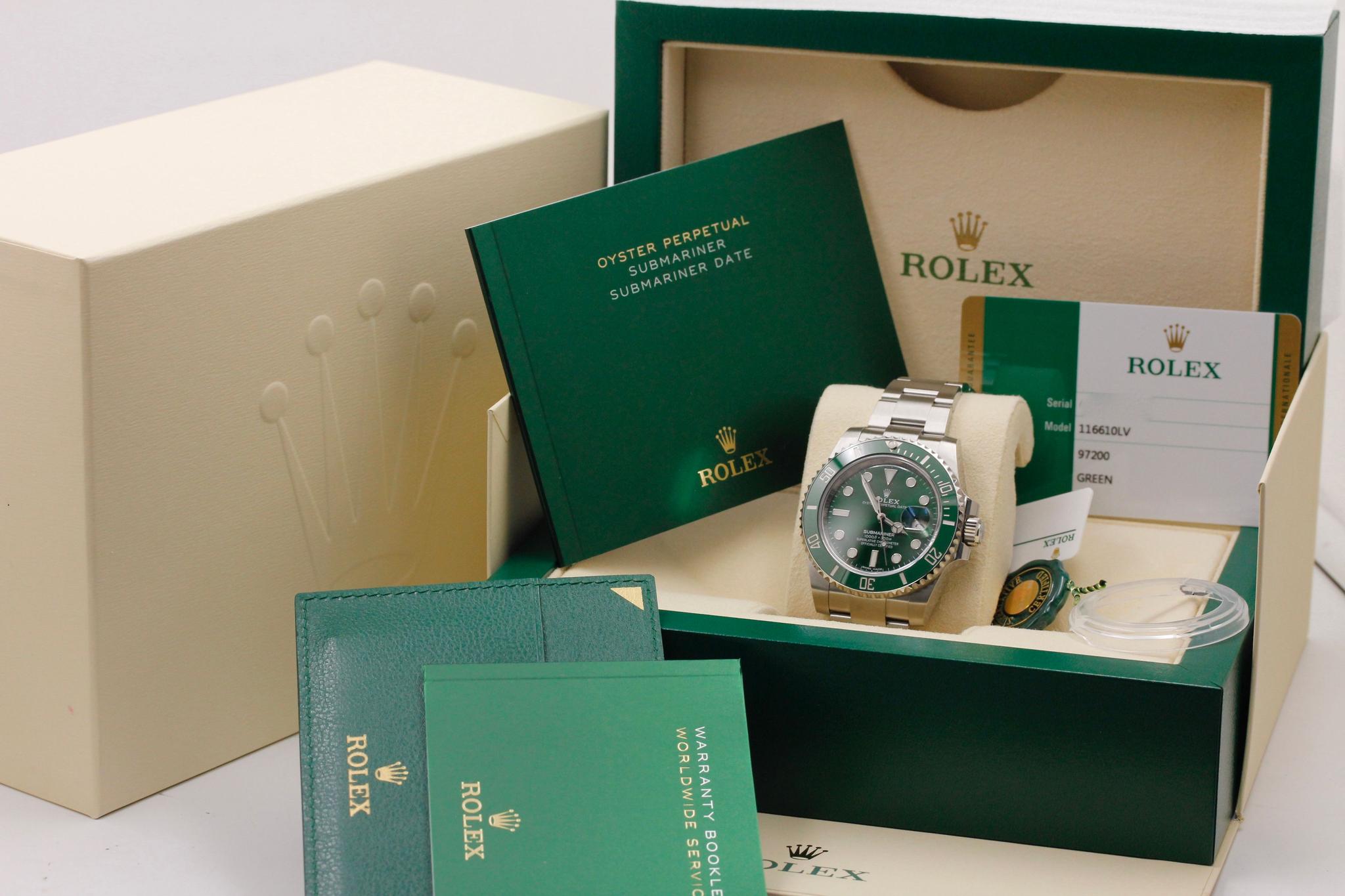 Watch Image 11