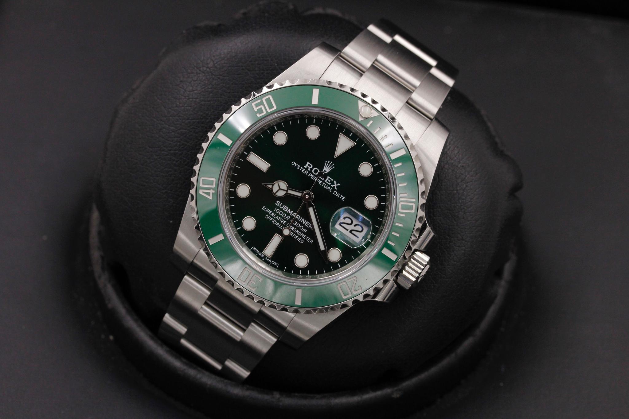 Watch Image 9