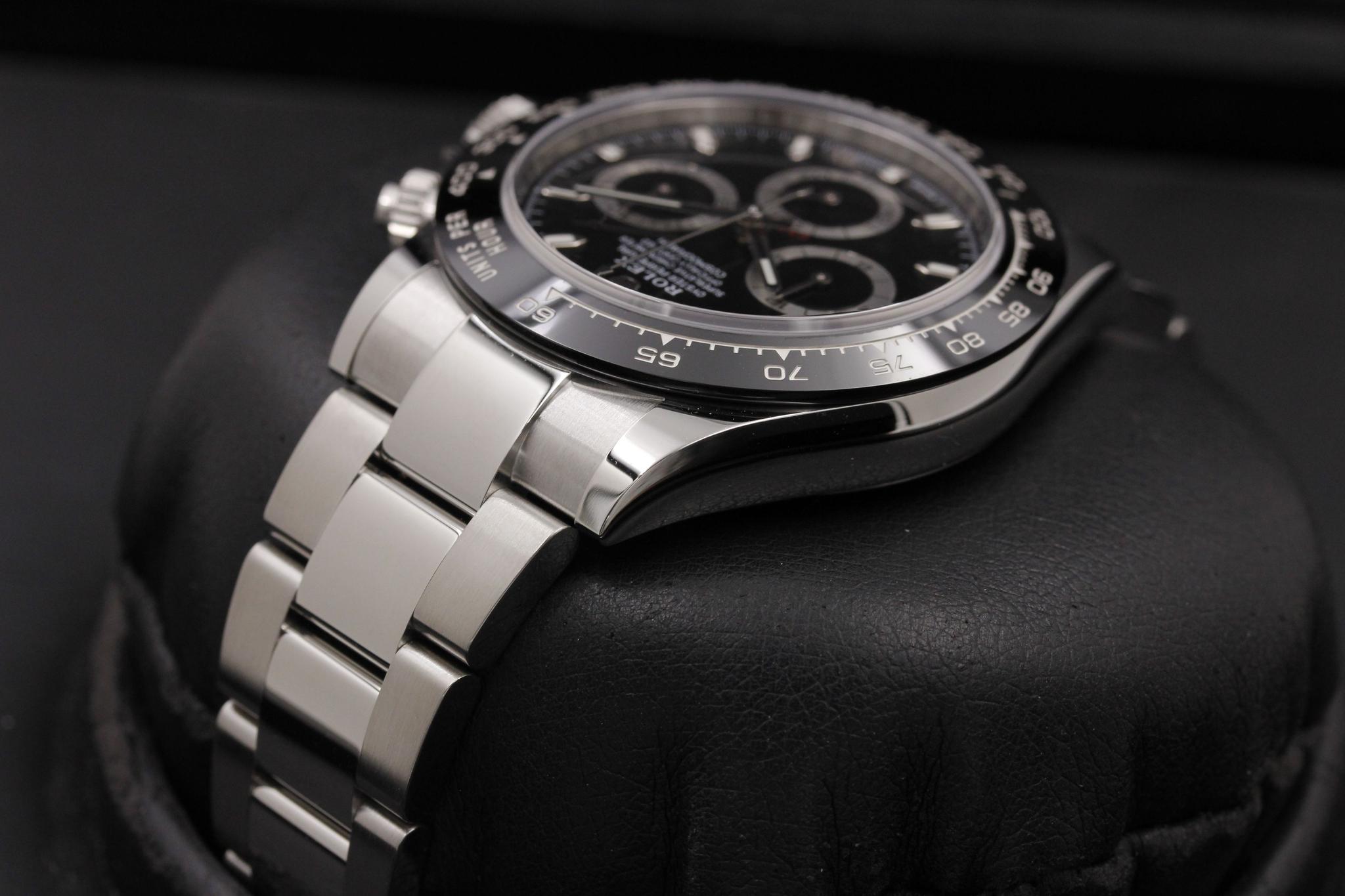 Watch Image 5