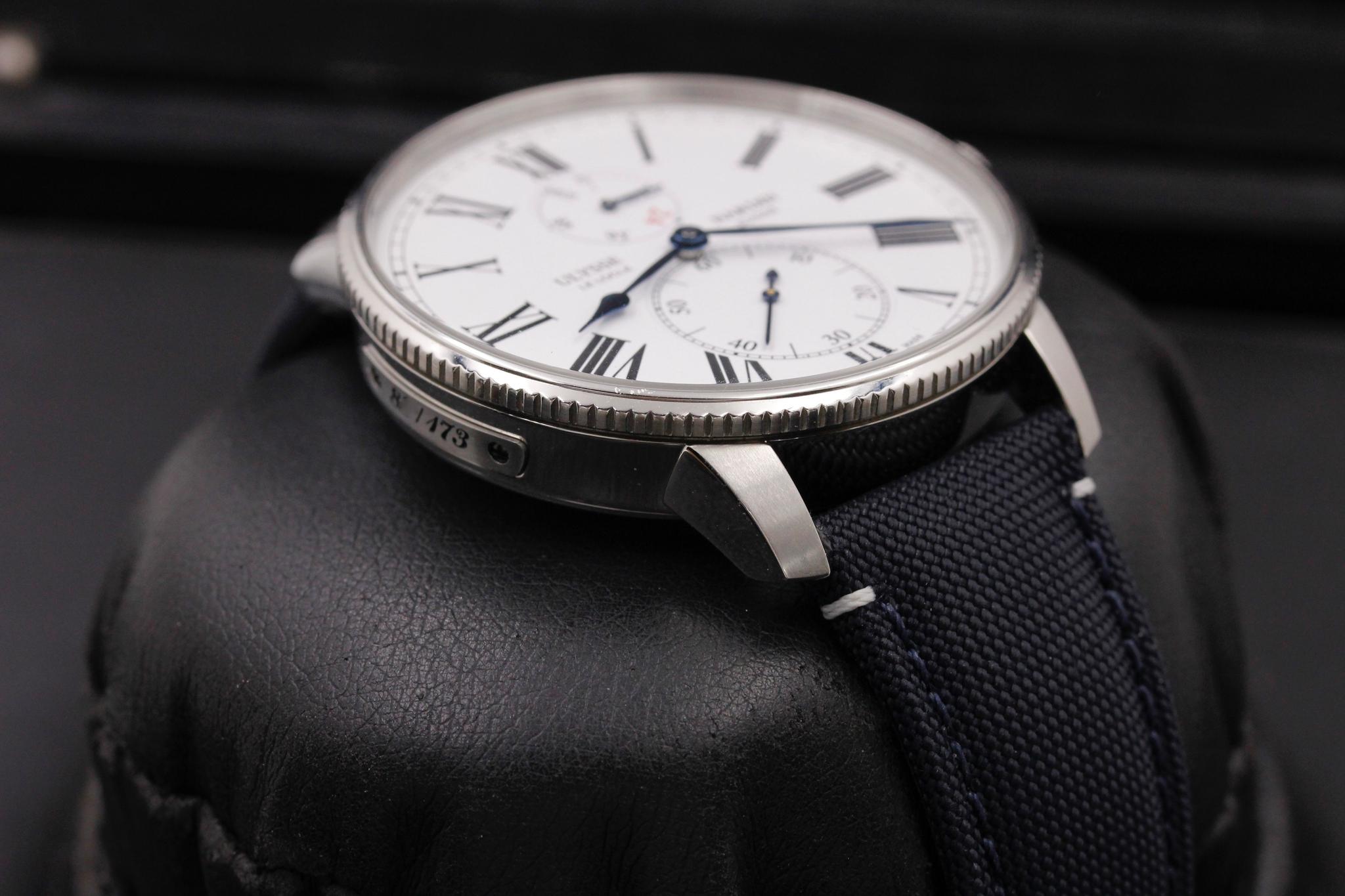 Watch Image 6