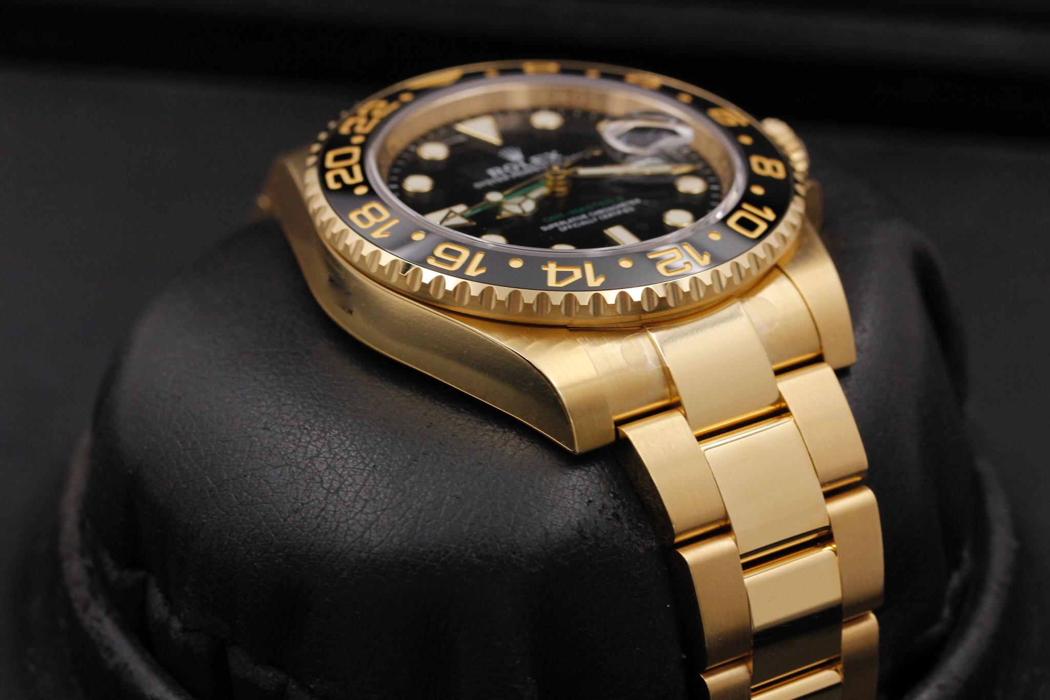 Watch Image 6
