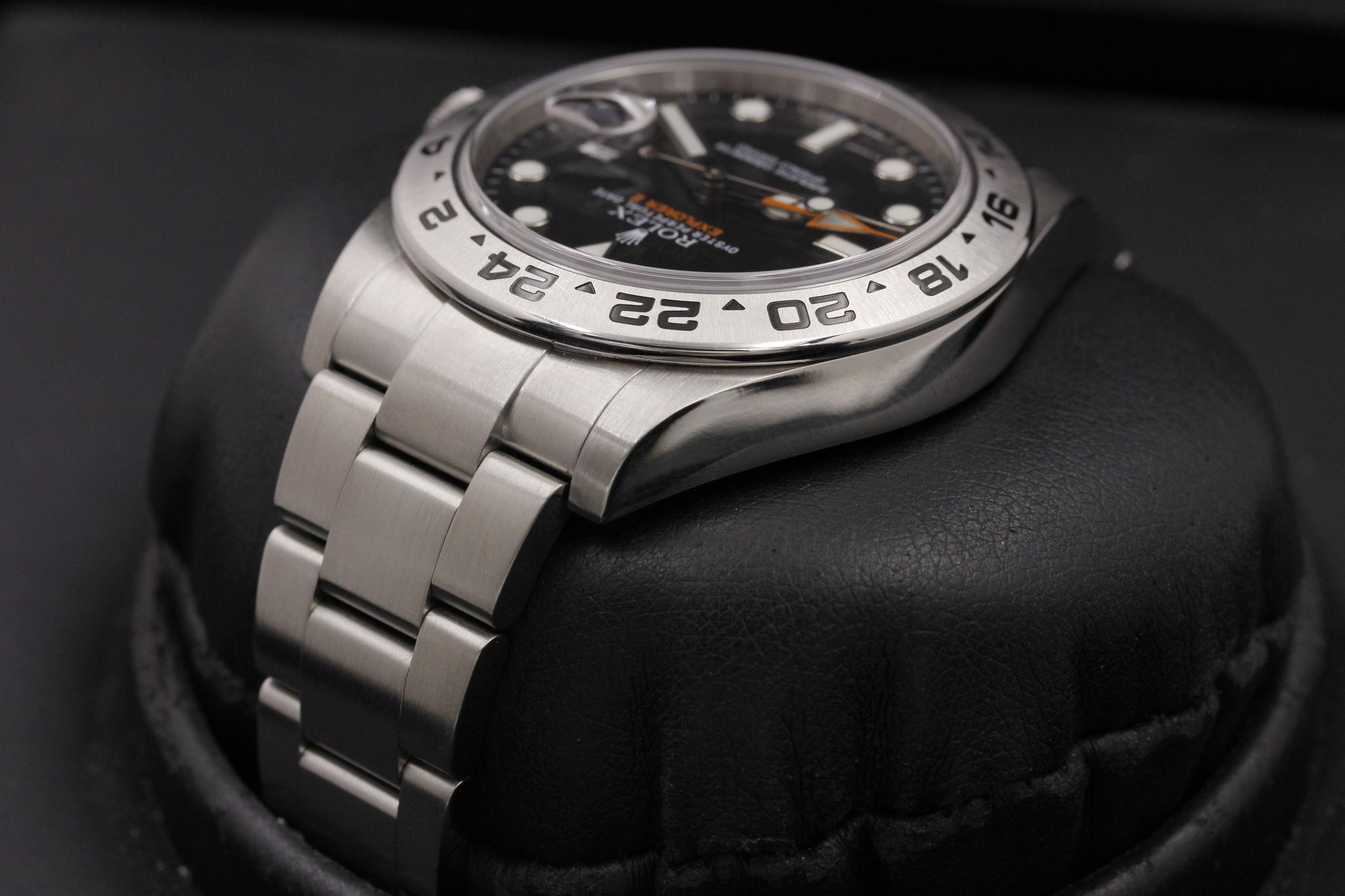 Watch Image 5