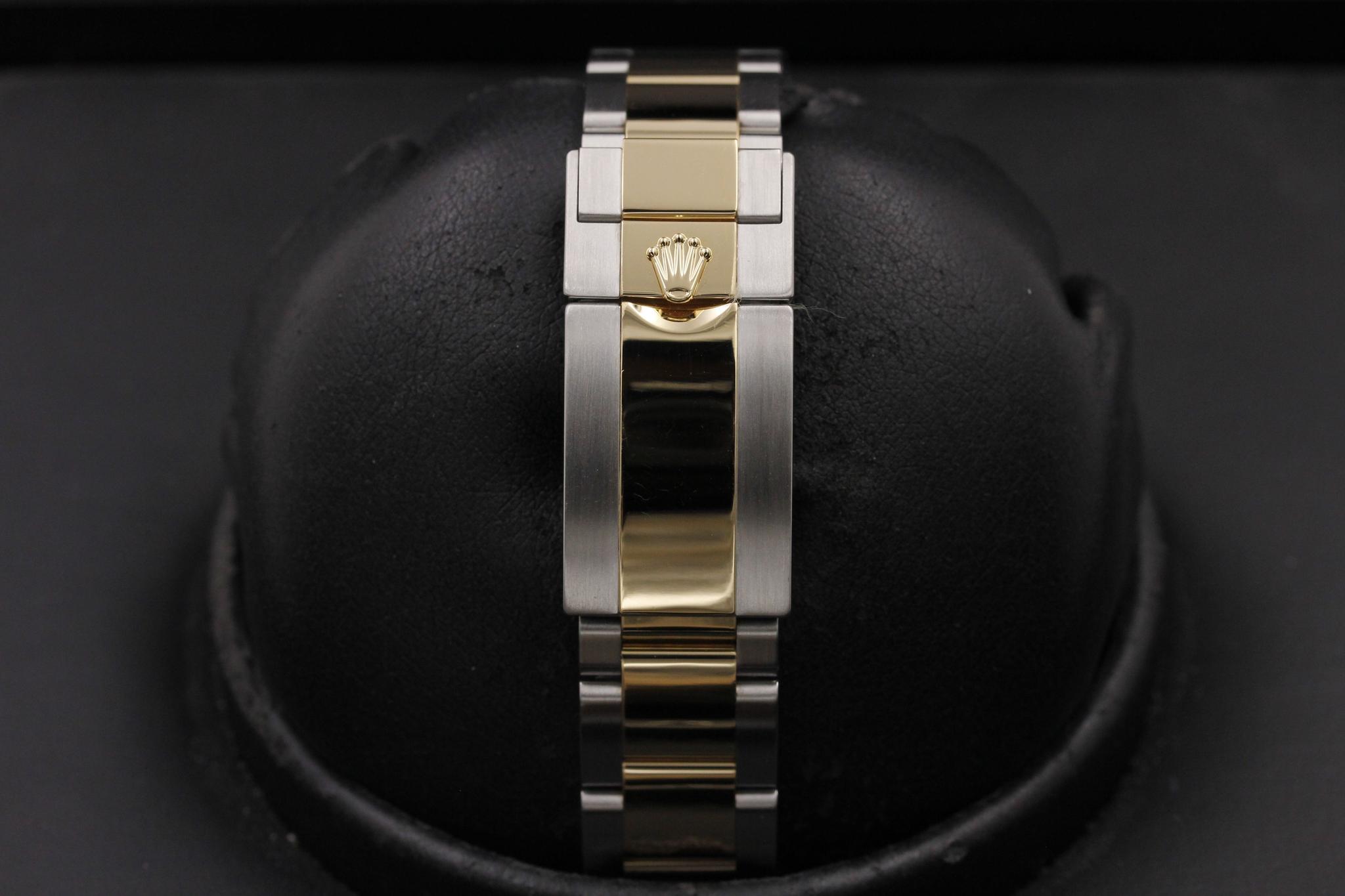 Watch Image 8