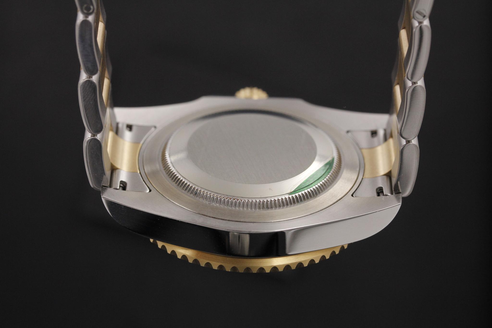 Watch Image 7