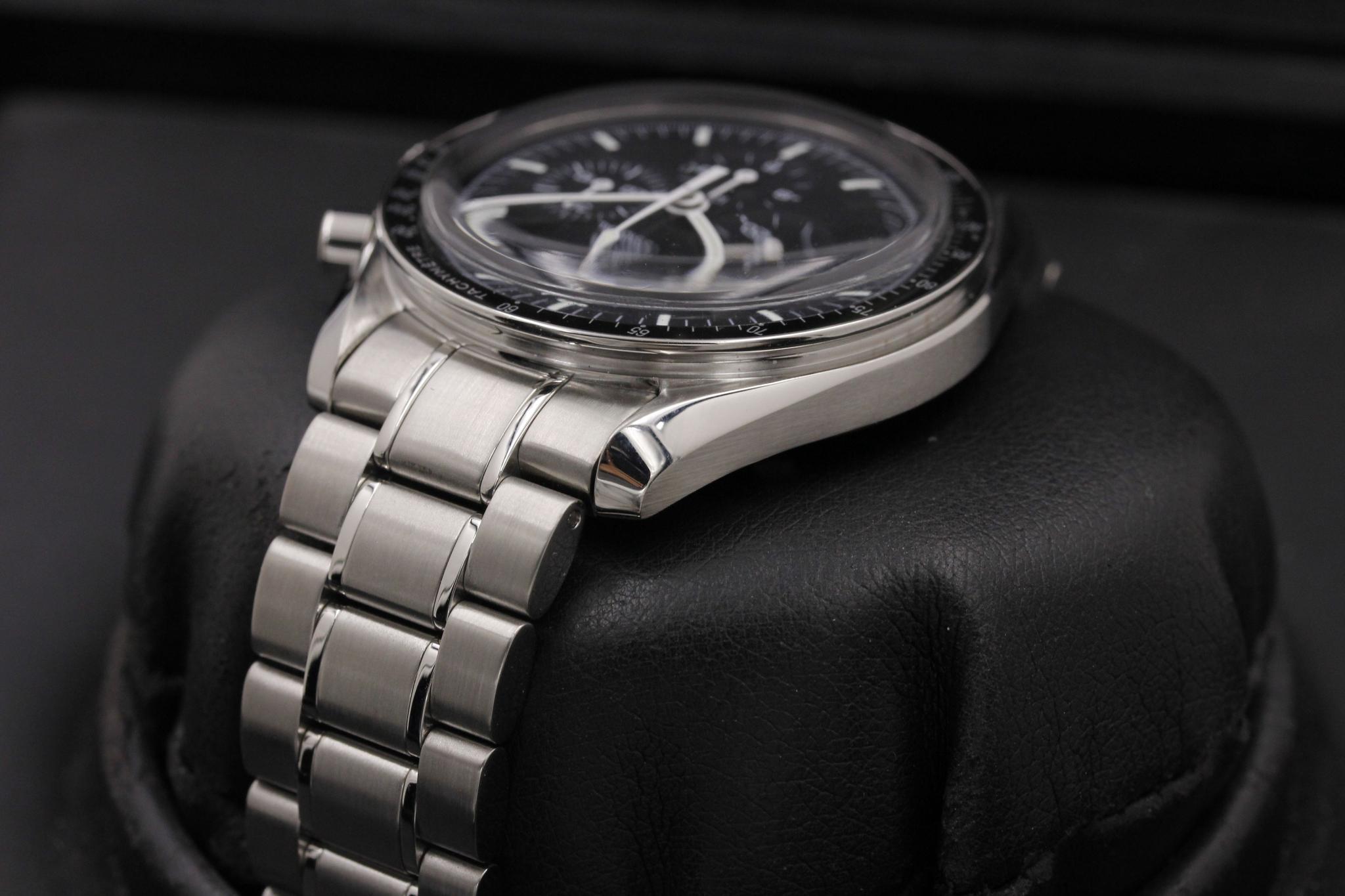 Watch Image 5