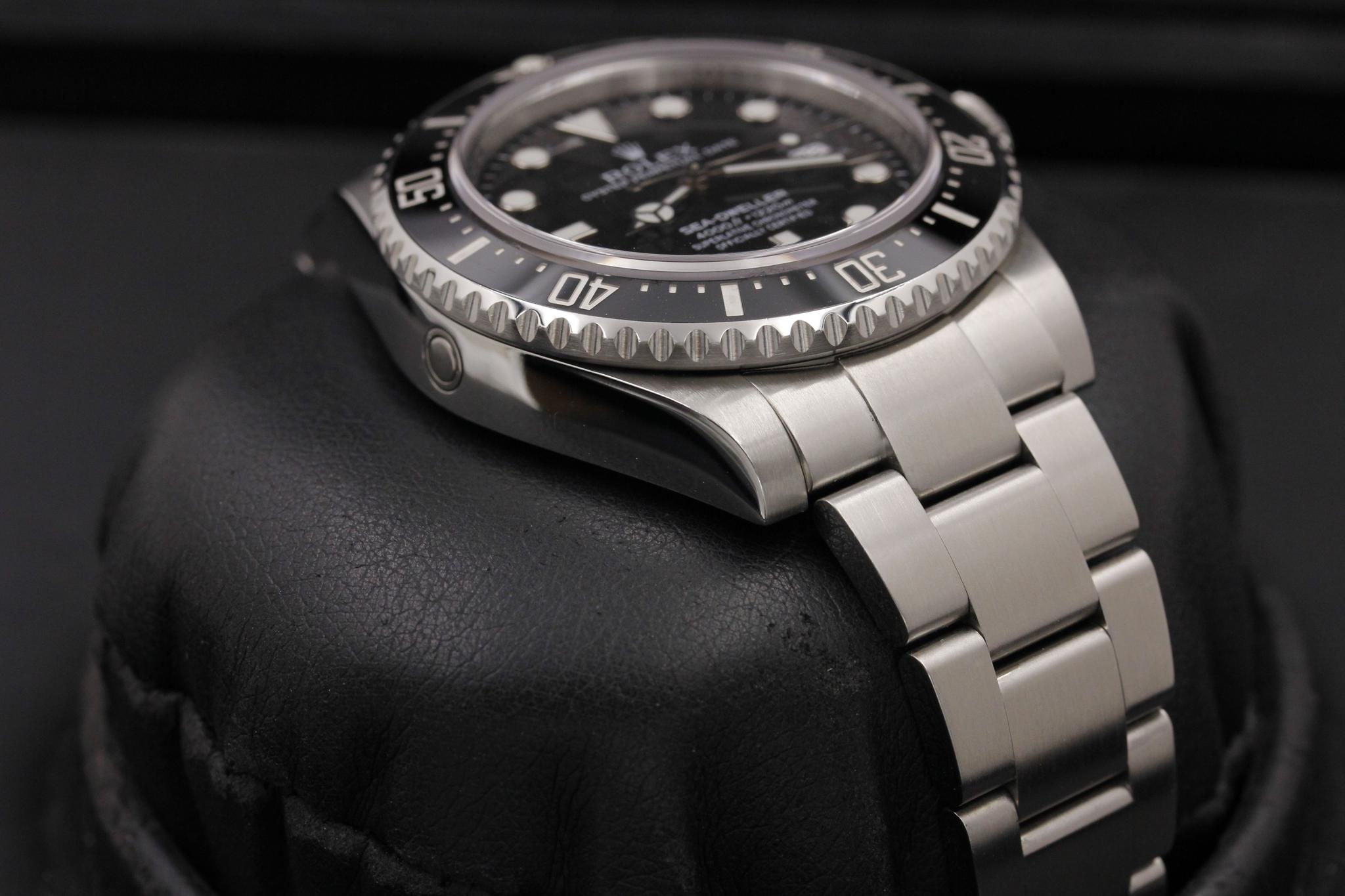Watch Image 6