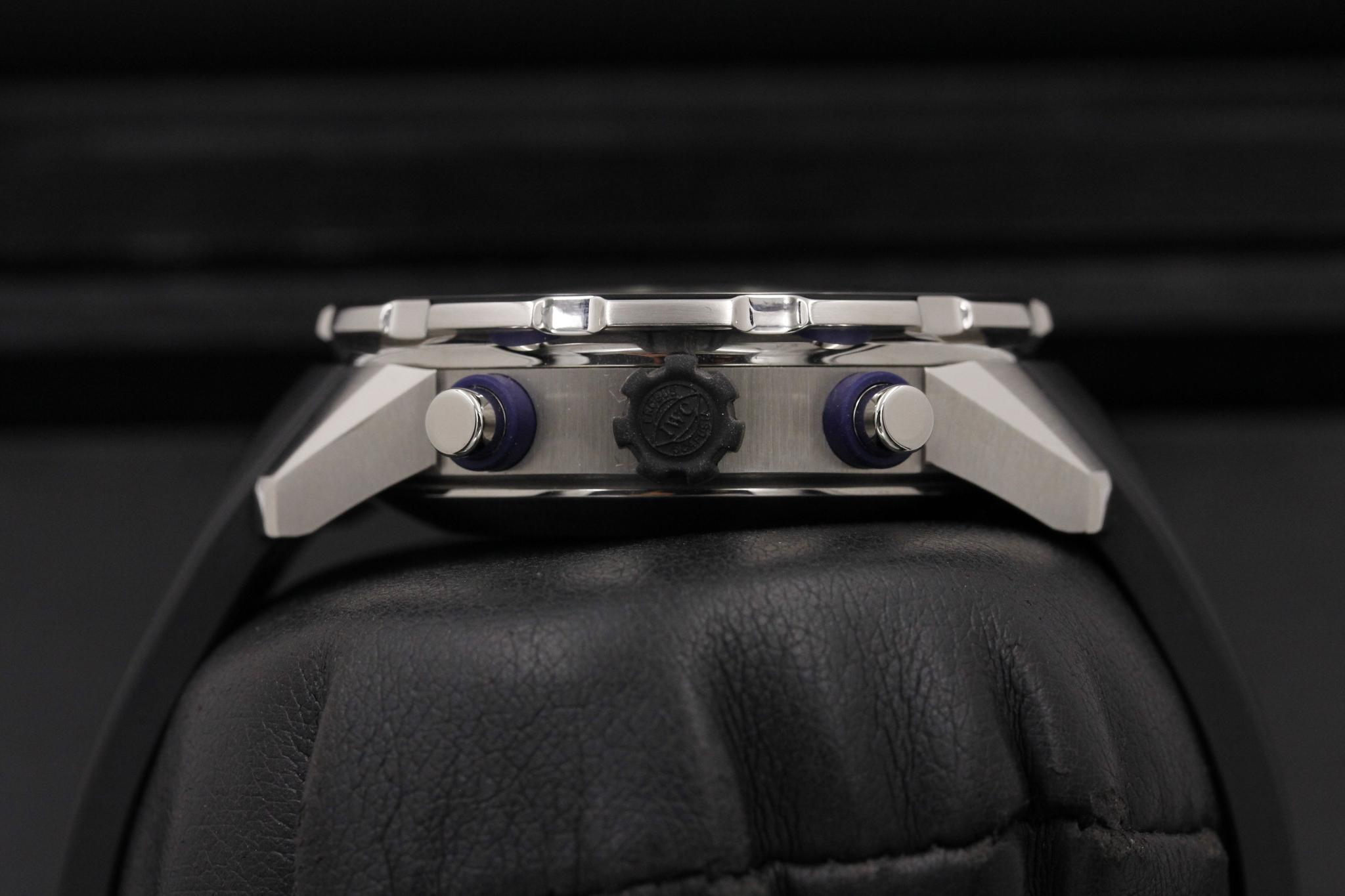 Watch Image 3