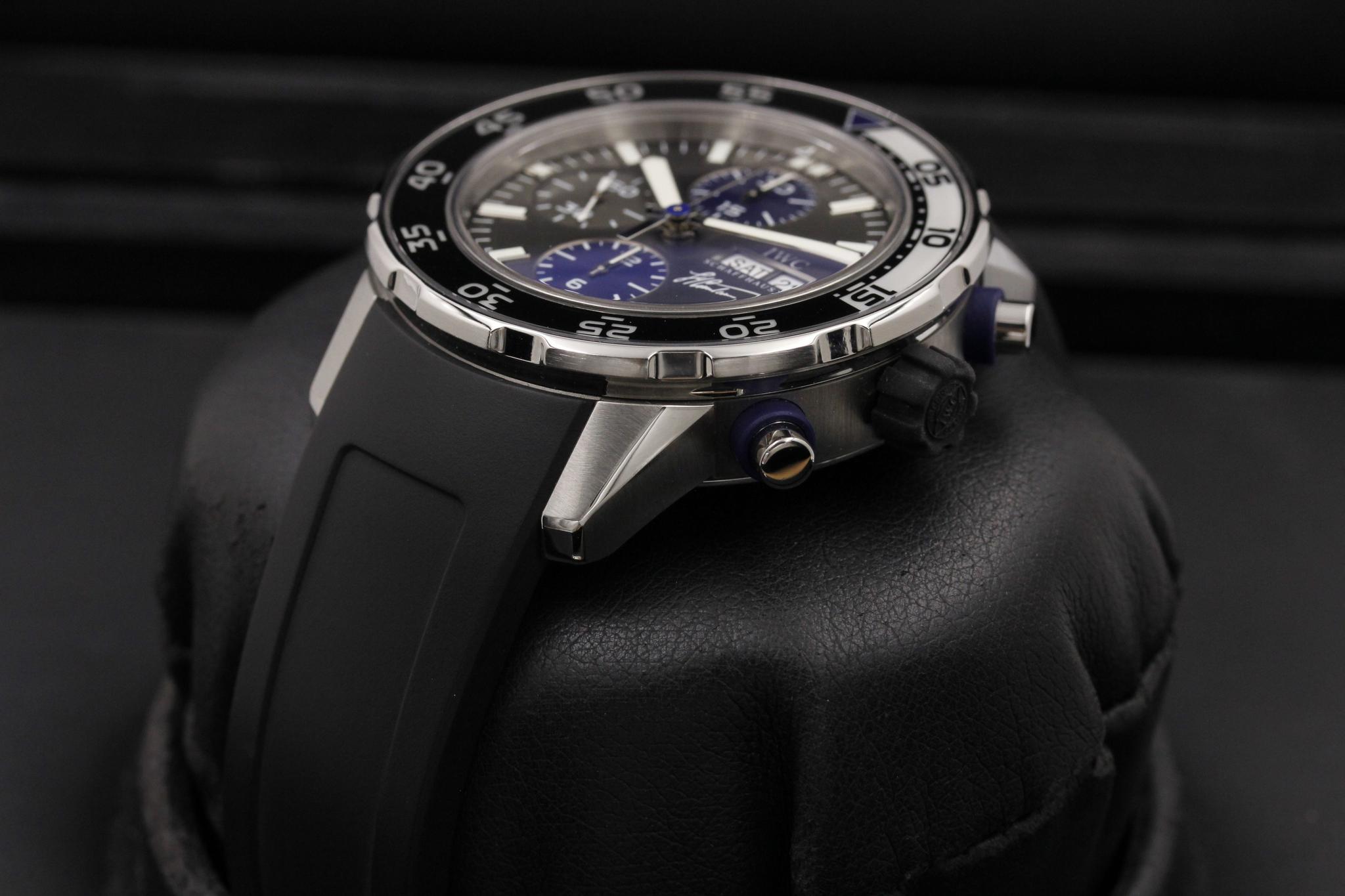 Watch Image 2