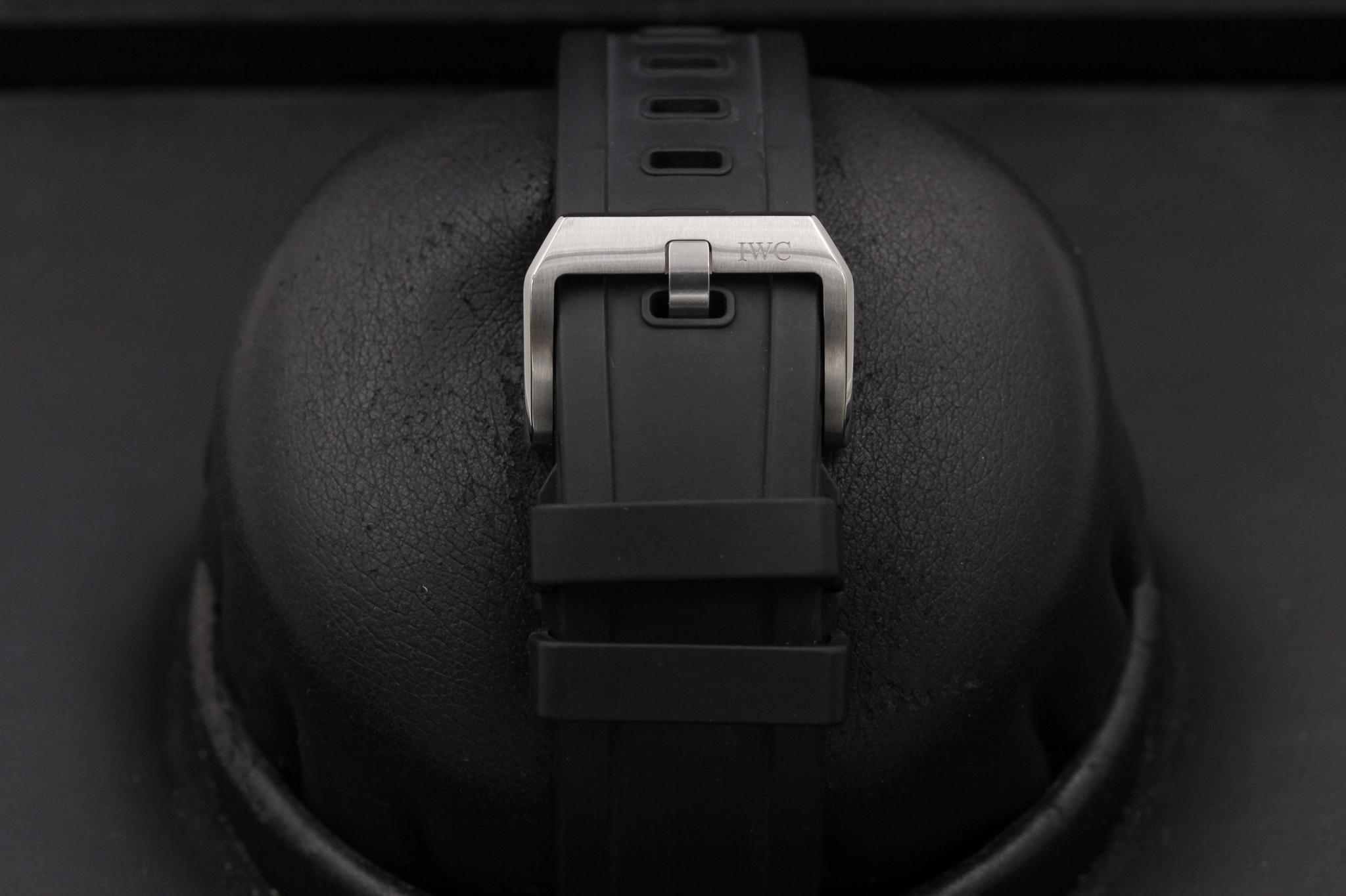 Watch Image 7
