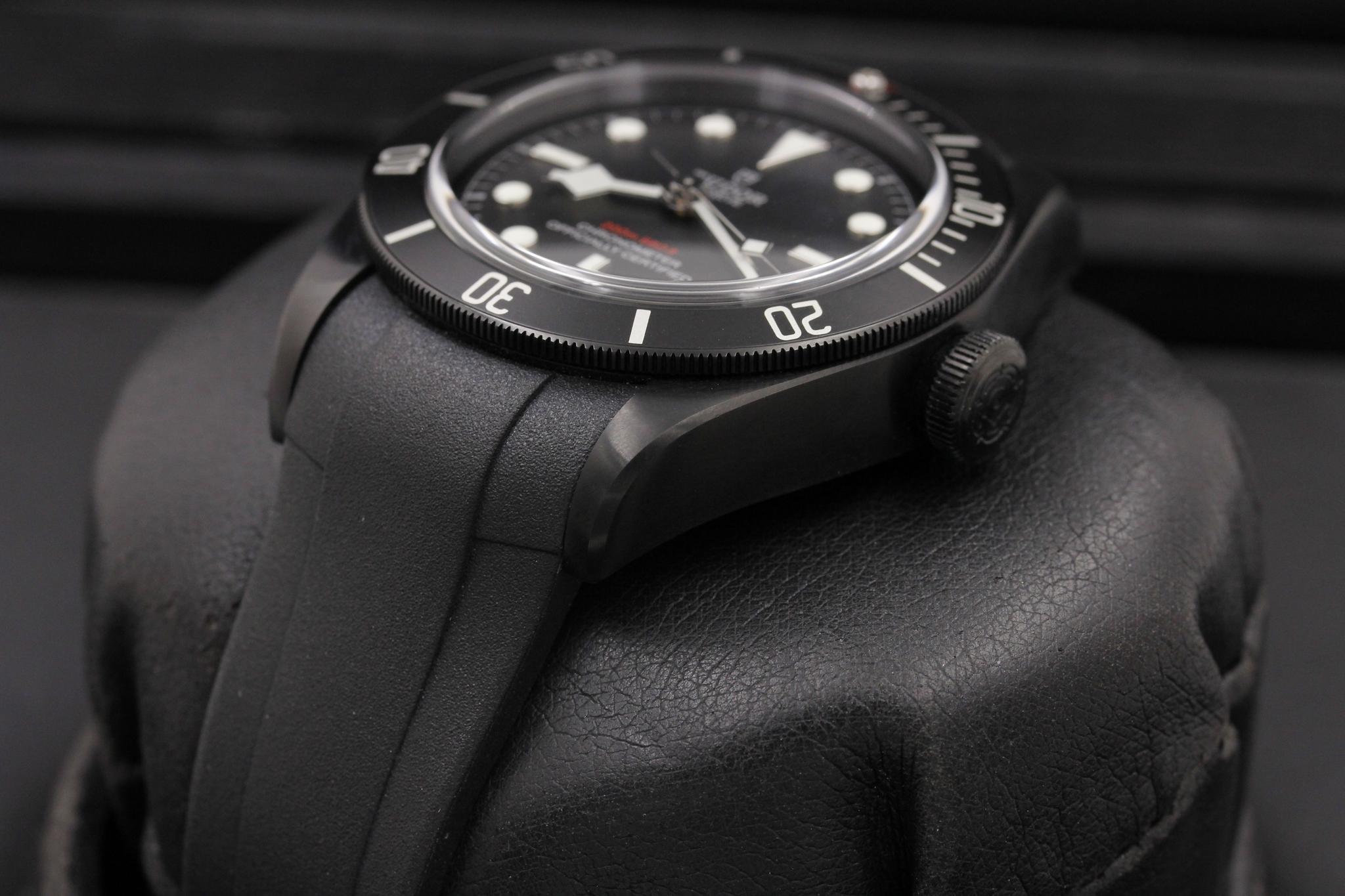 Watch Image 2