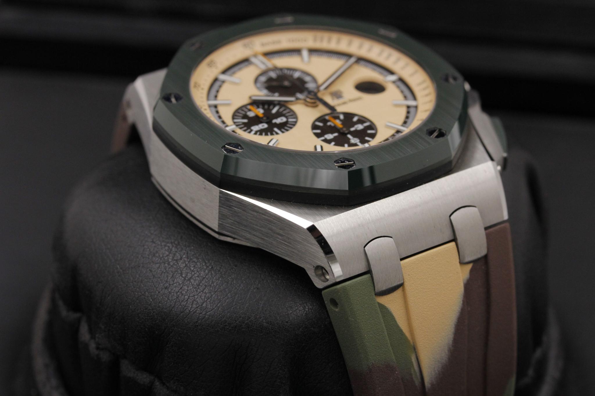 Watch Image 6