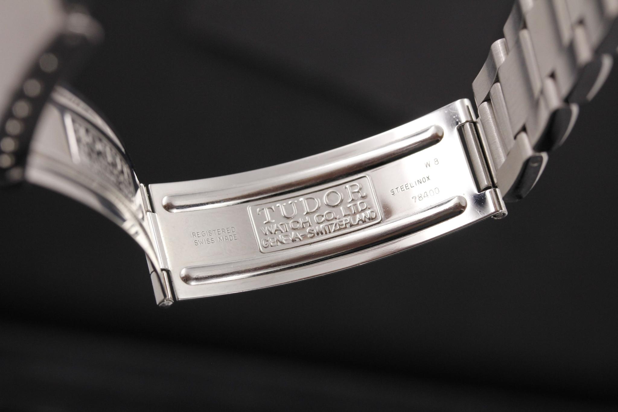 Watch Image 9