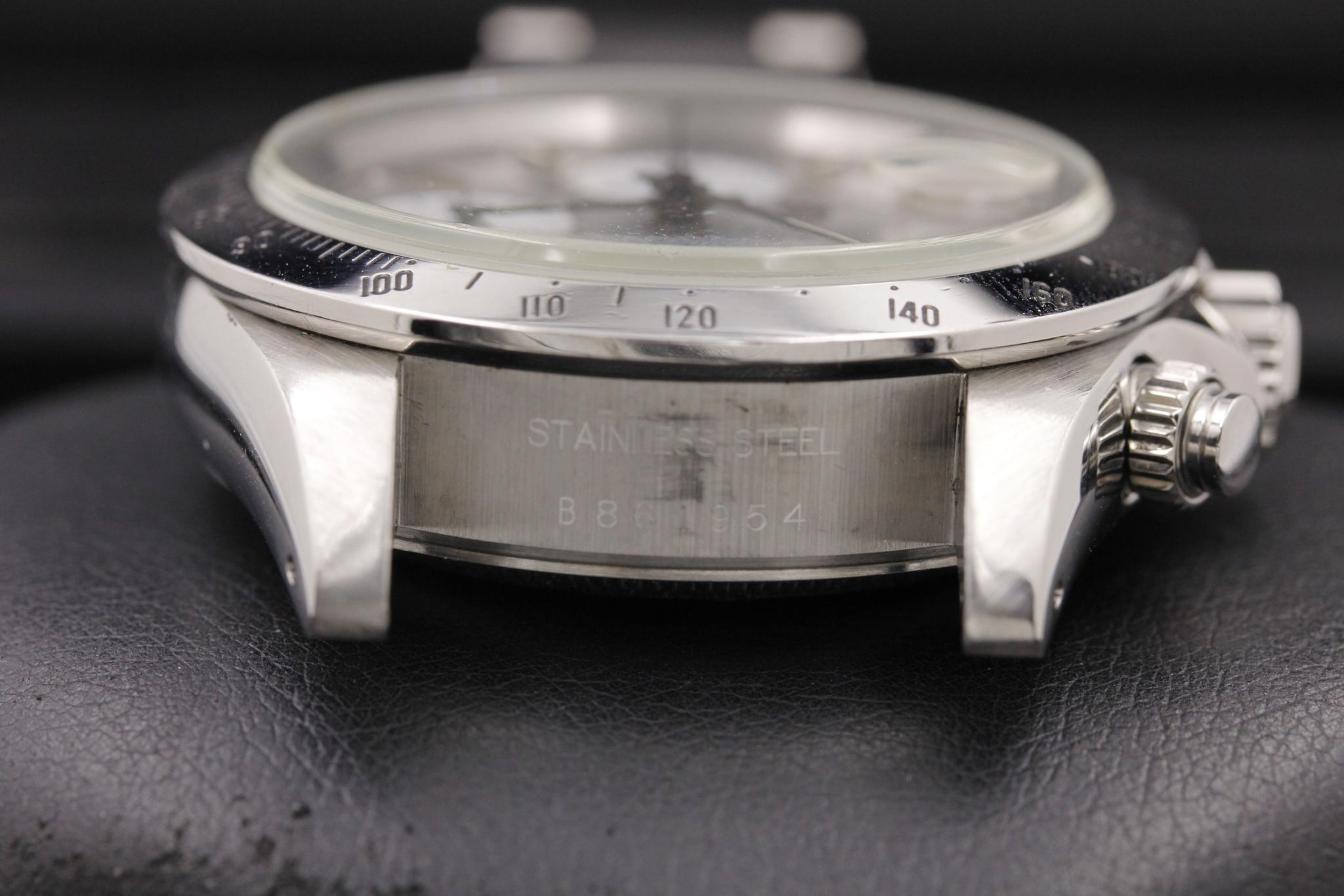 Watch Image 10