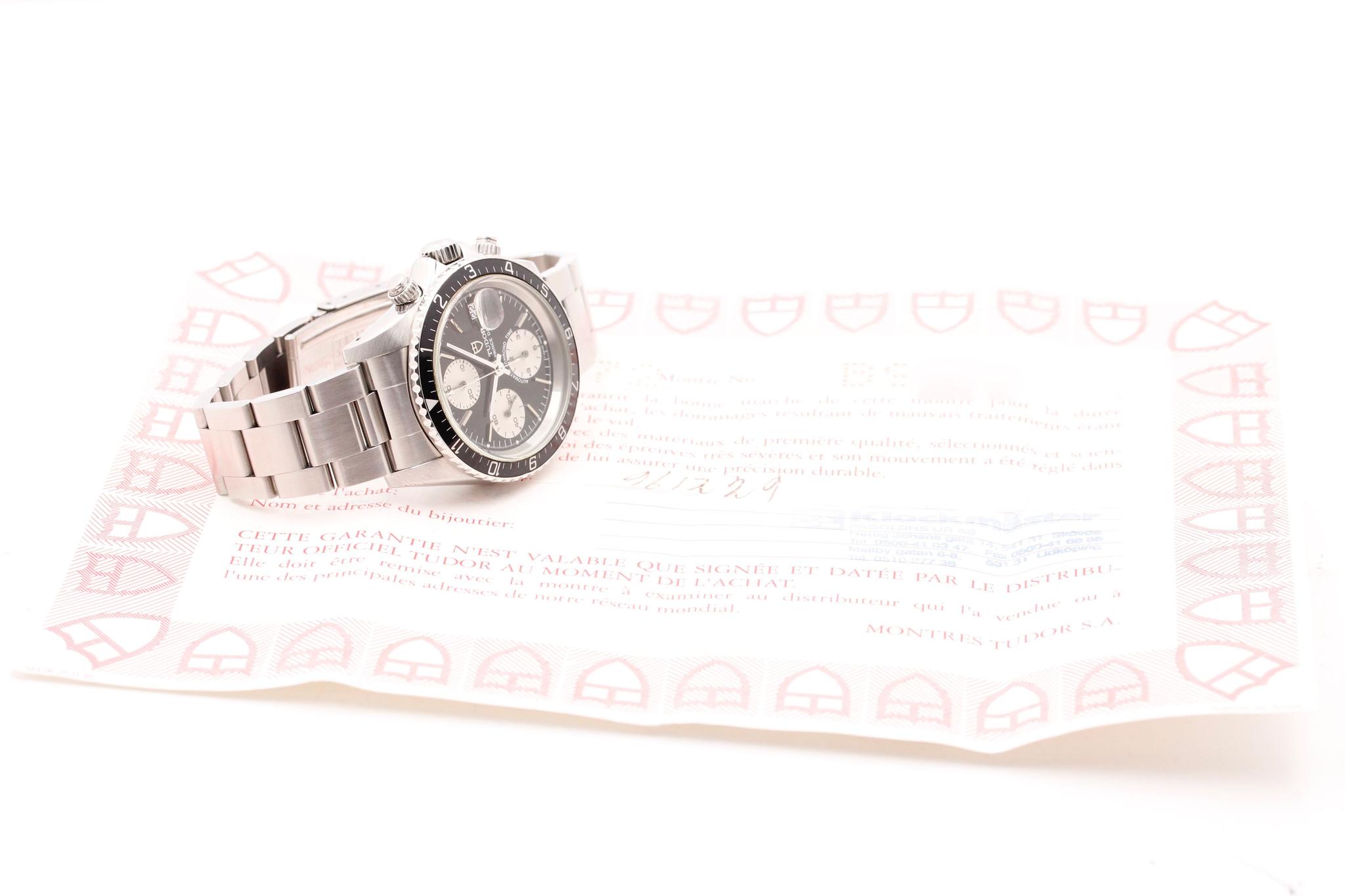 Watch Image 14