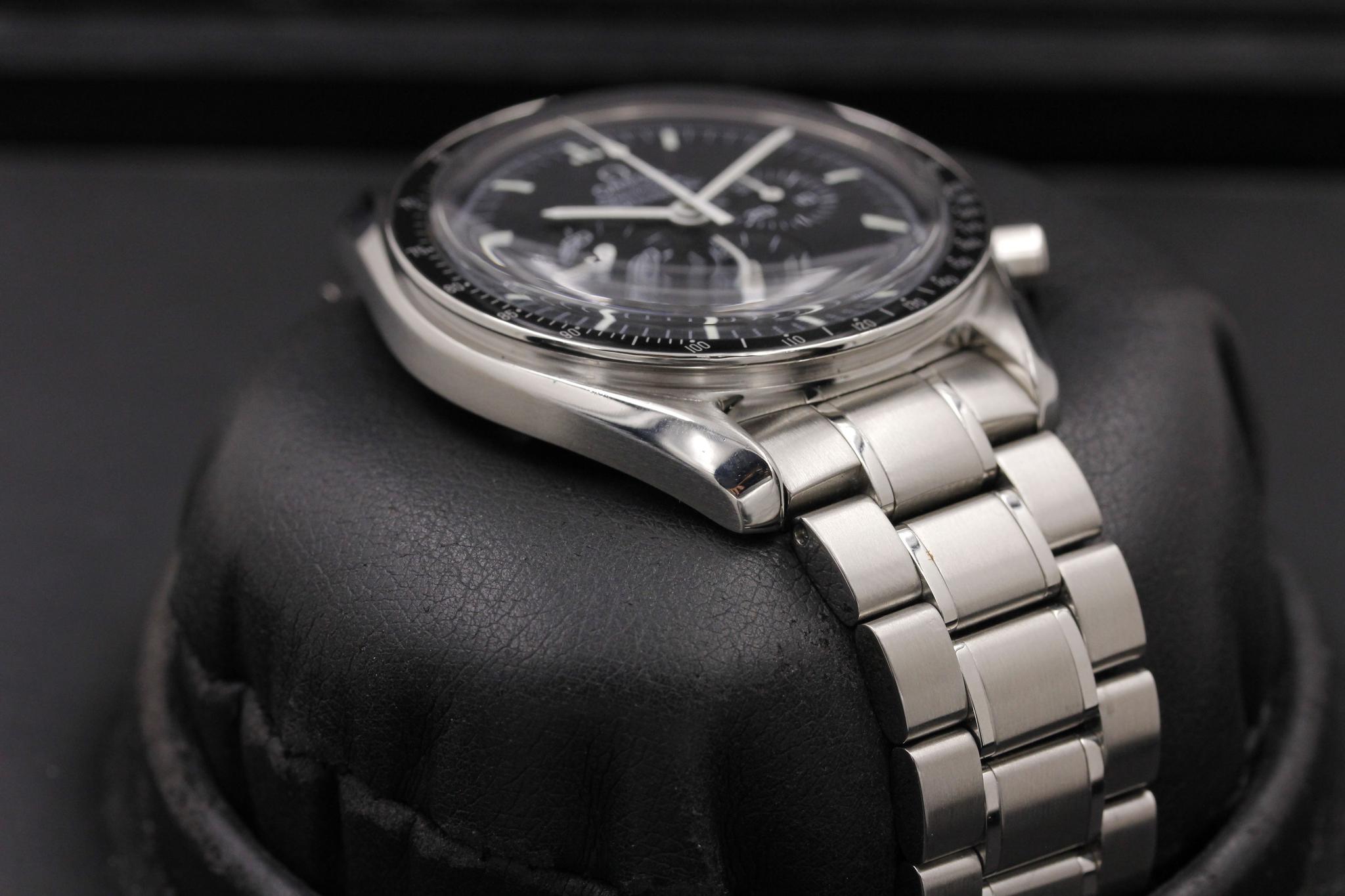 Watch Image 6
