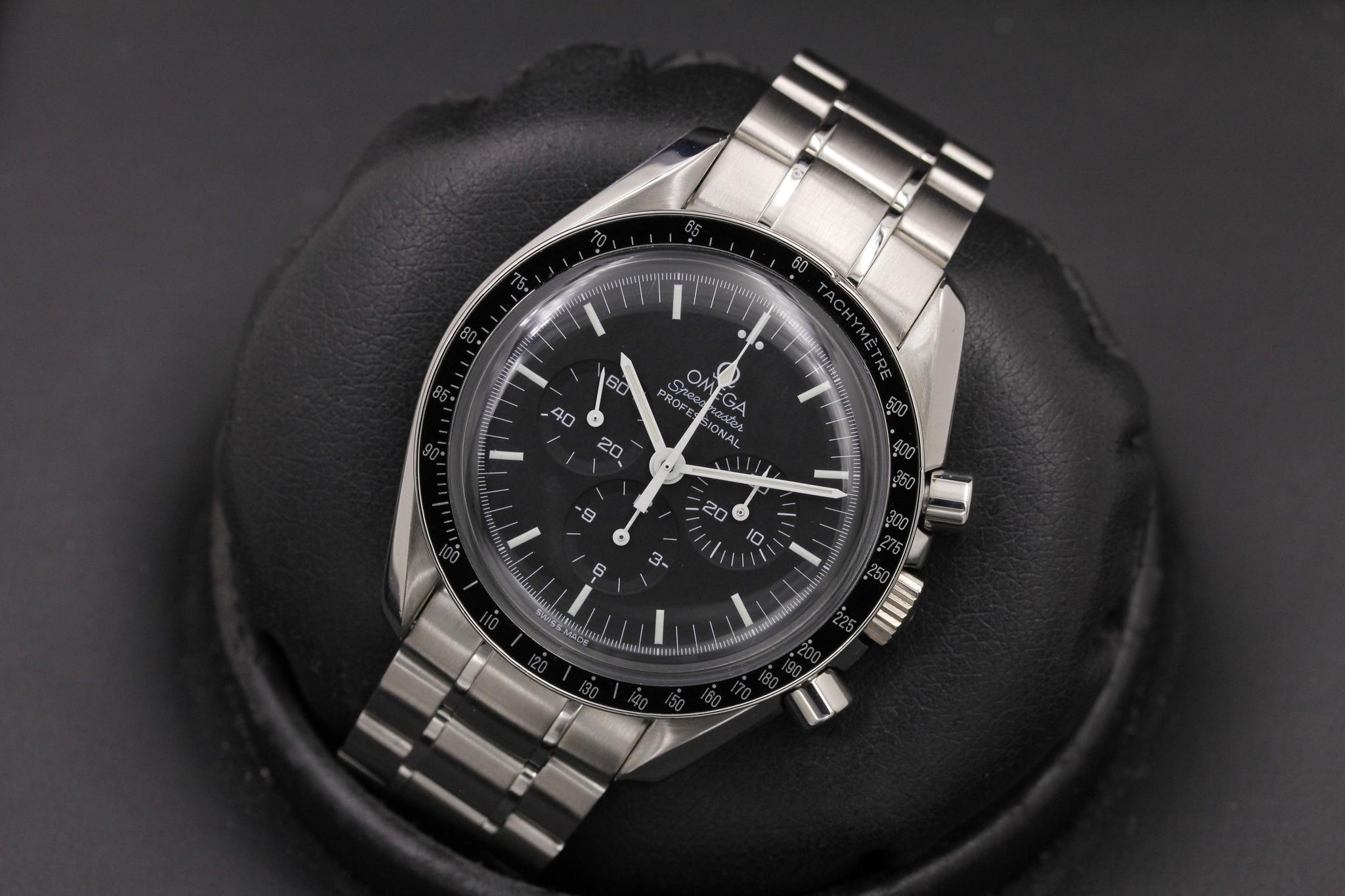 Watch Image 9