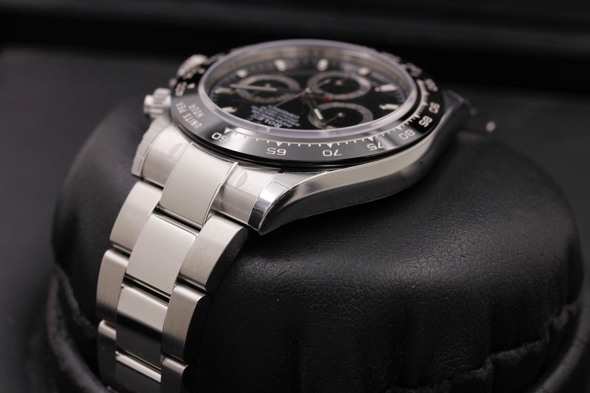 Watch Image 5