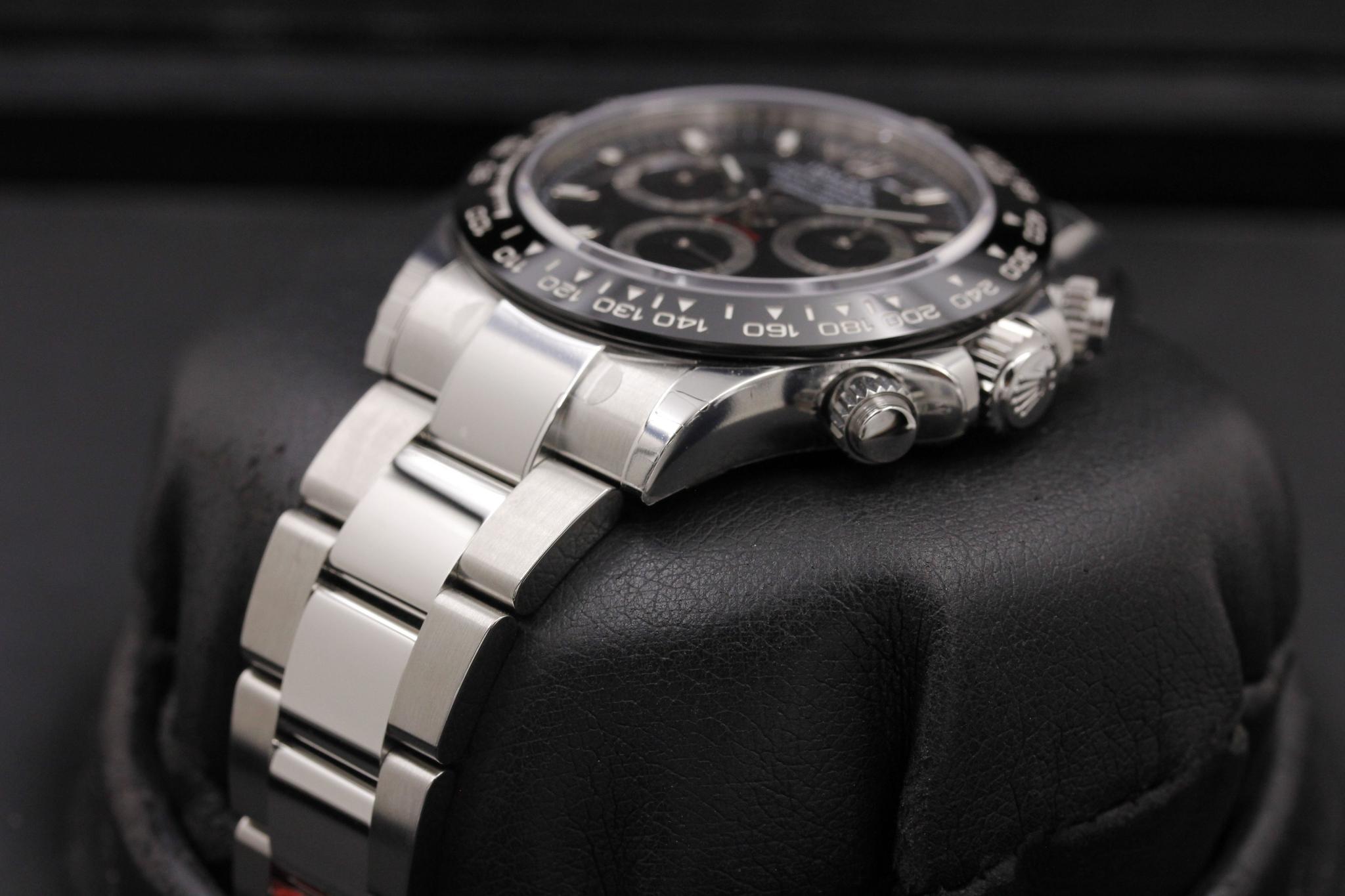 Watch Image 2
