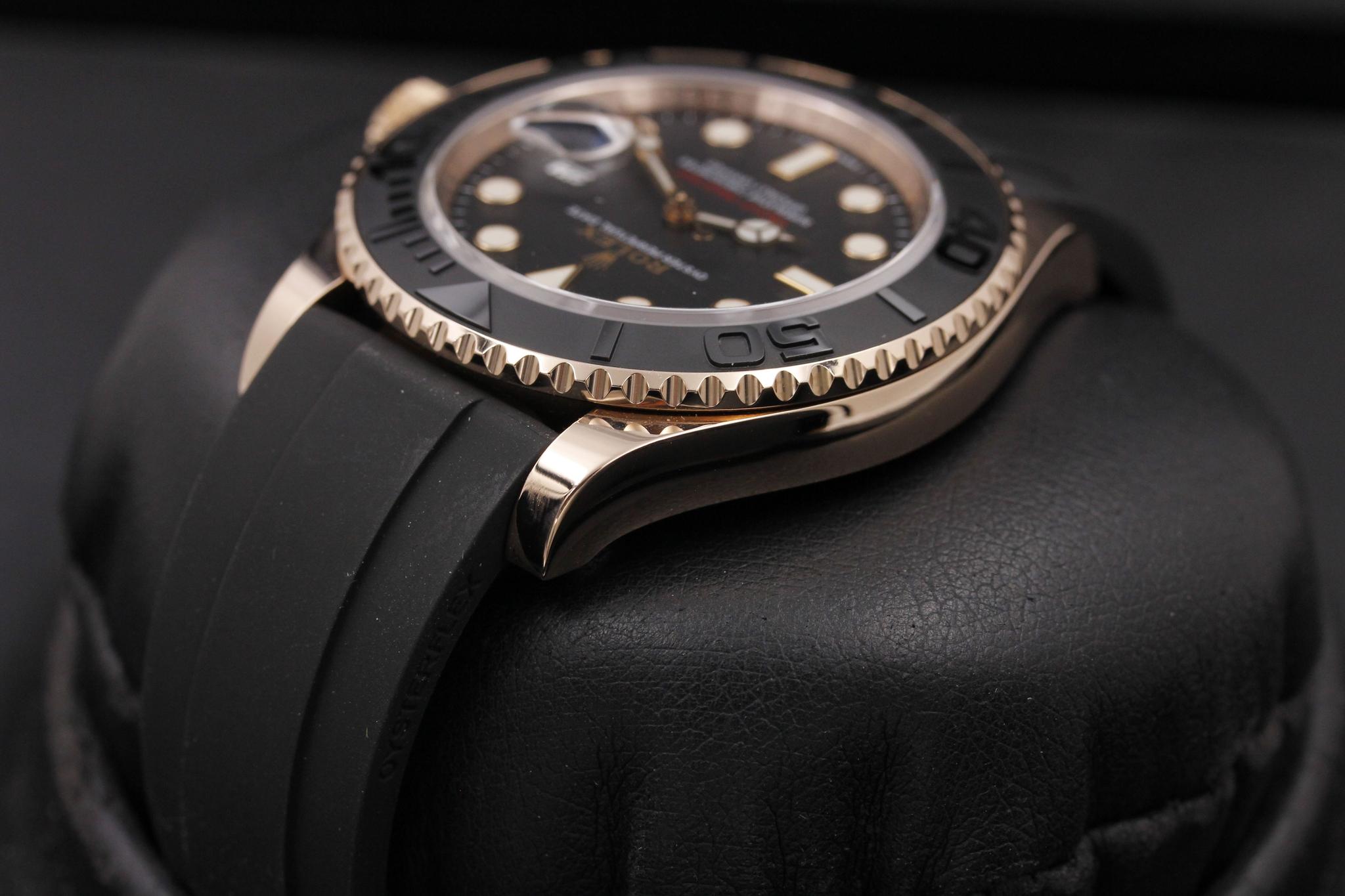 Watch Image 5