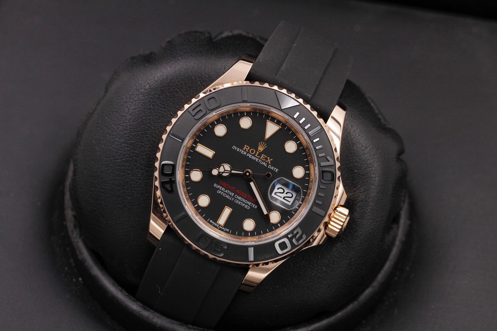 Watch Image 9