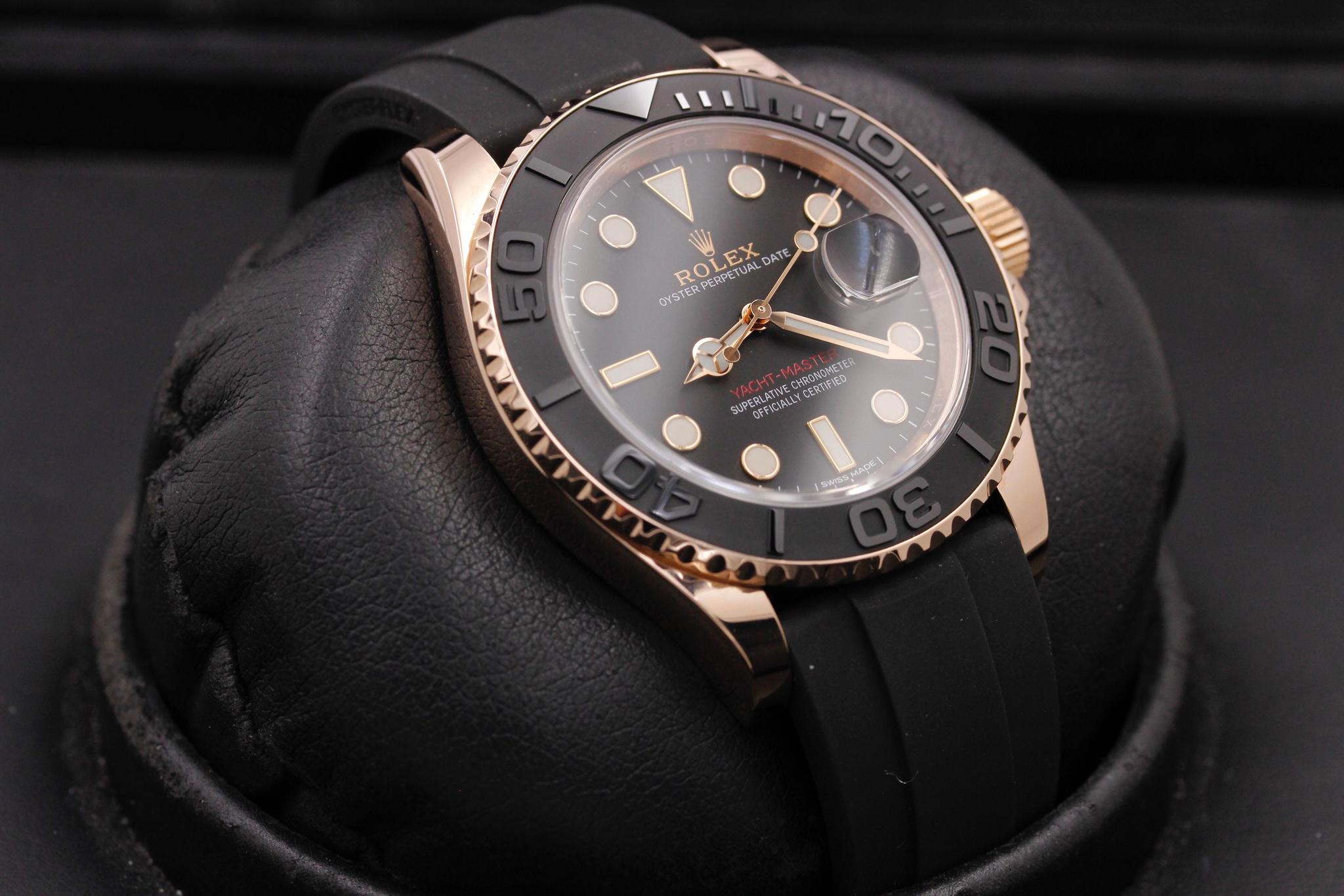 Watch Image 10