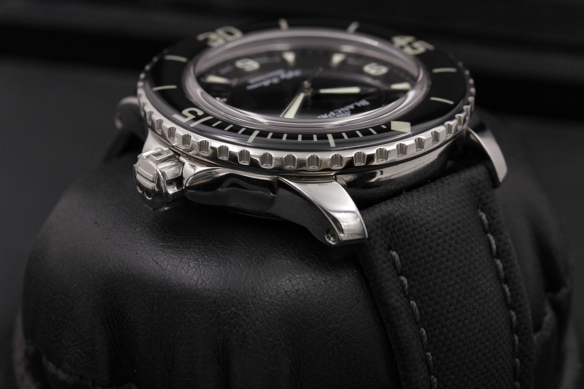 Watch Image 4