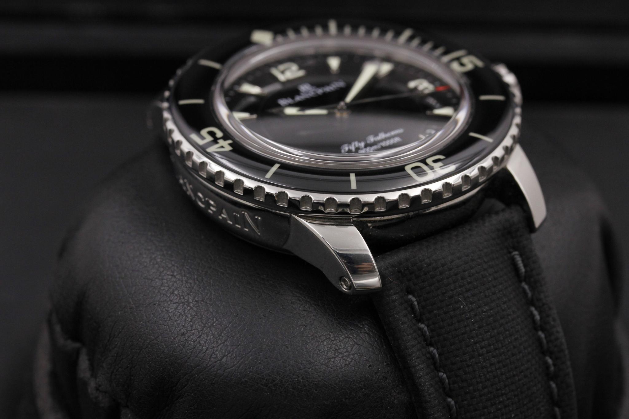 Watch Image 6