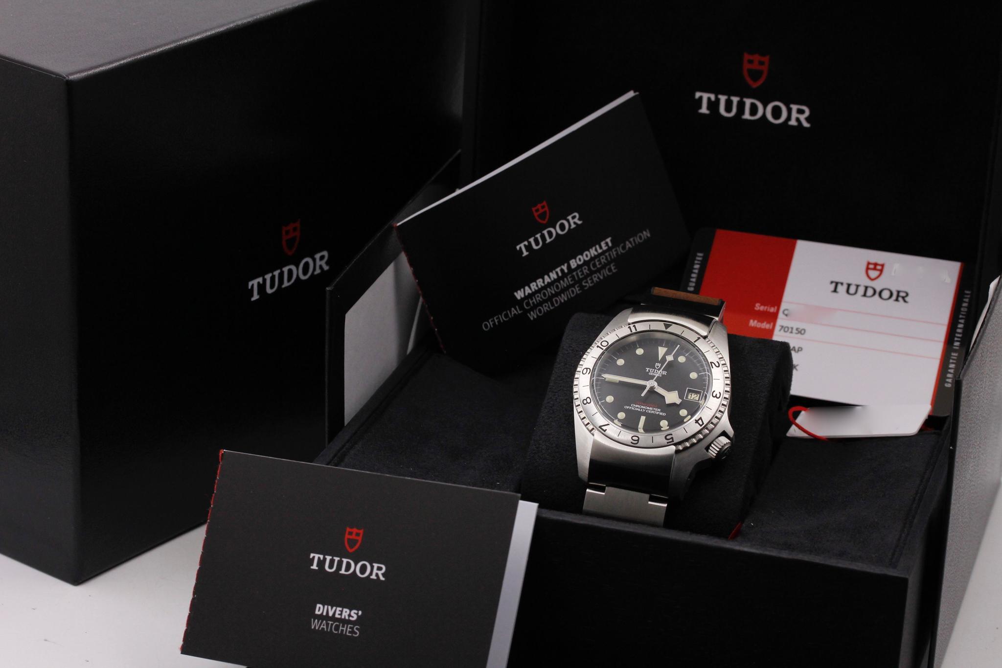 Watch Image 11