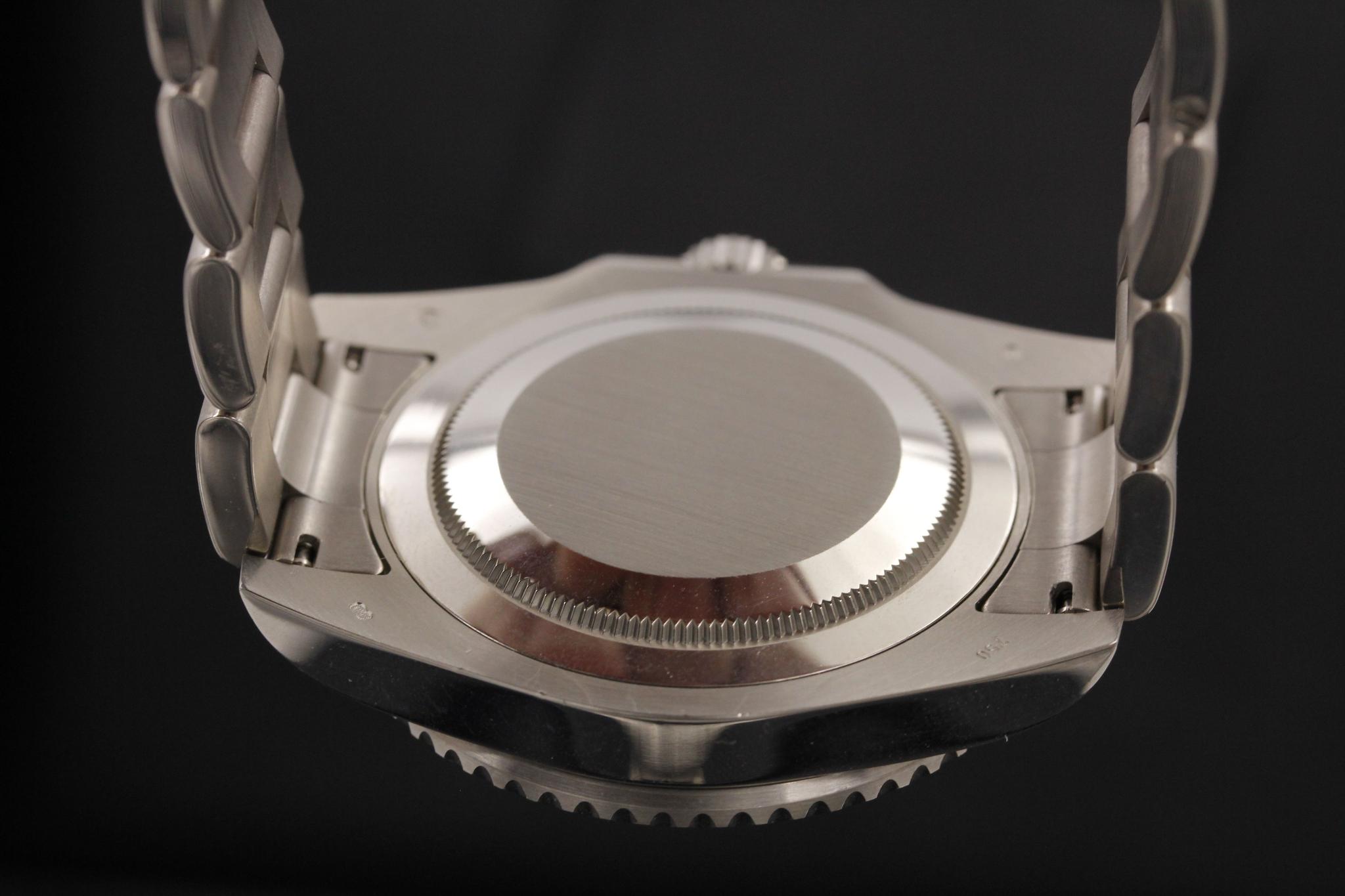 Watch Image 7