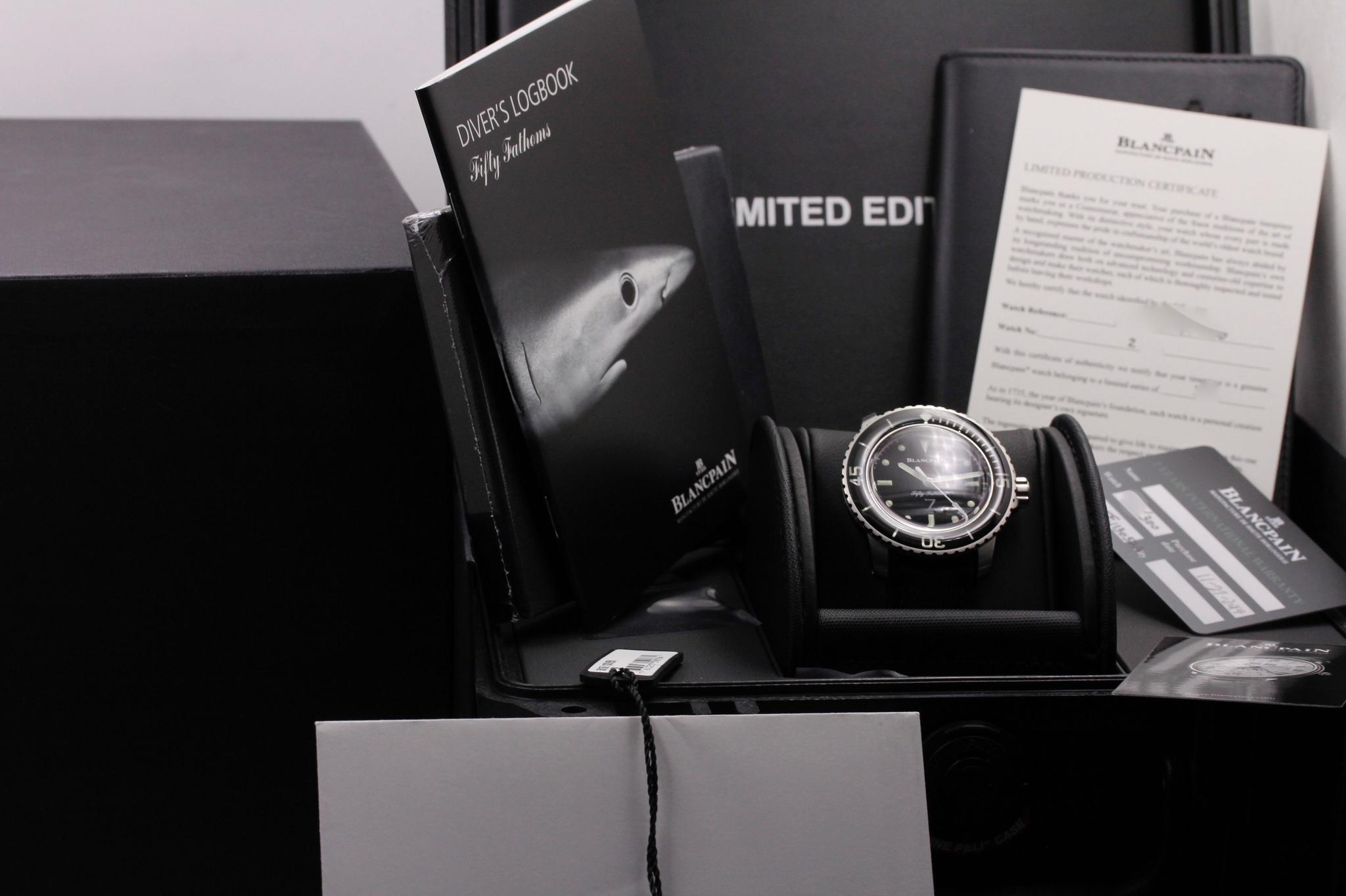 Watch Image 11
