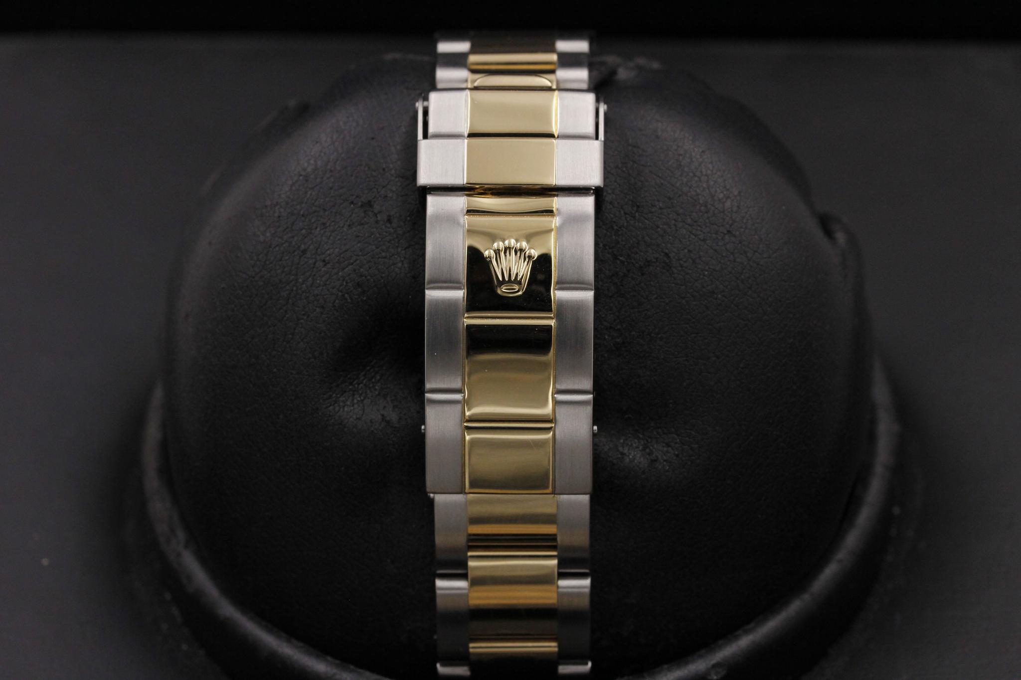 Watch Image 8