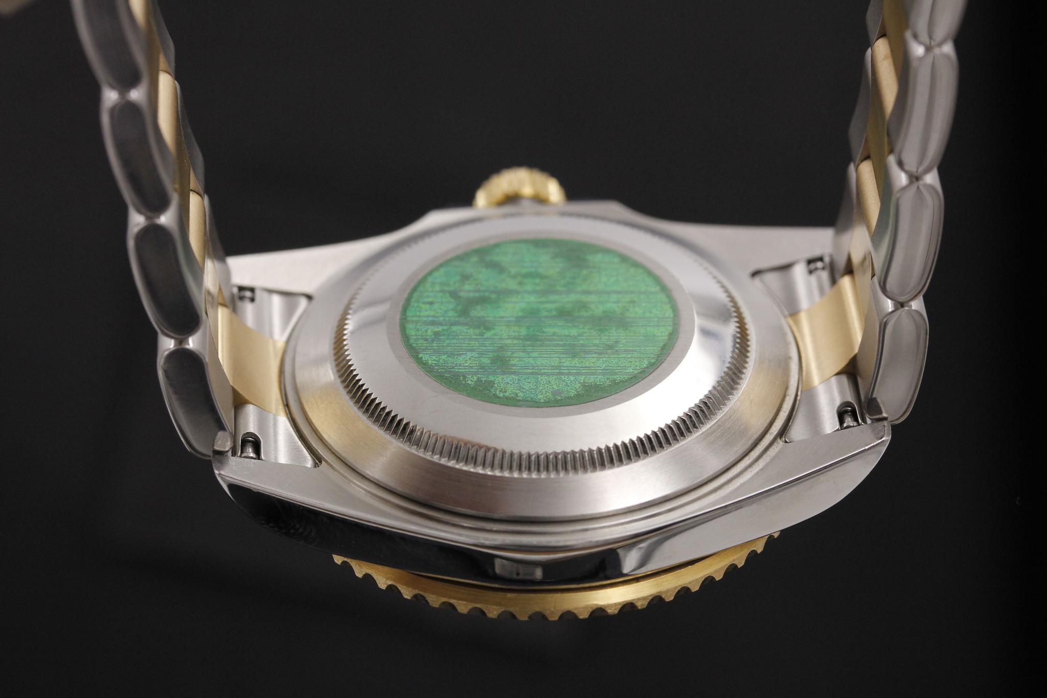 Watch Image 7