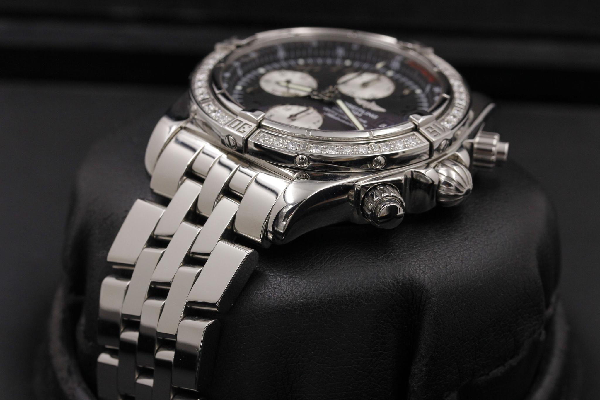 Watch Image 2