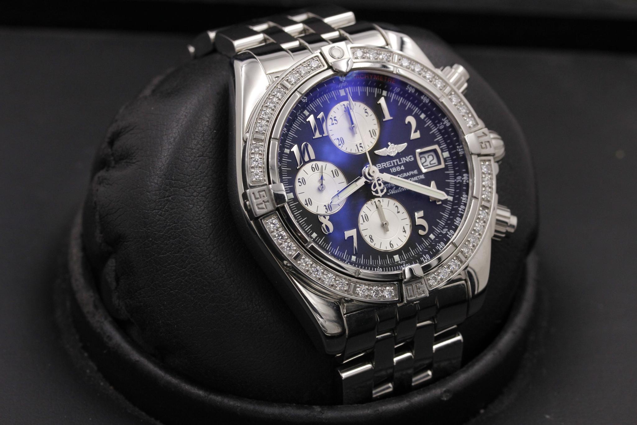 Watch Image 10
